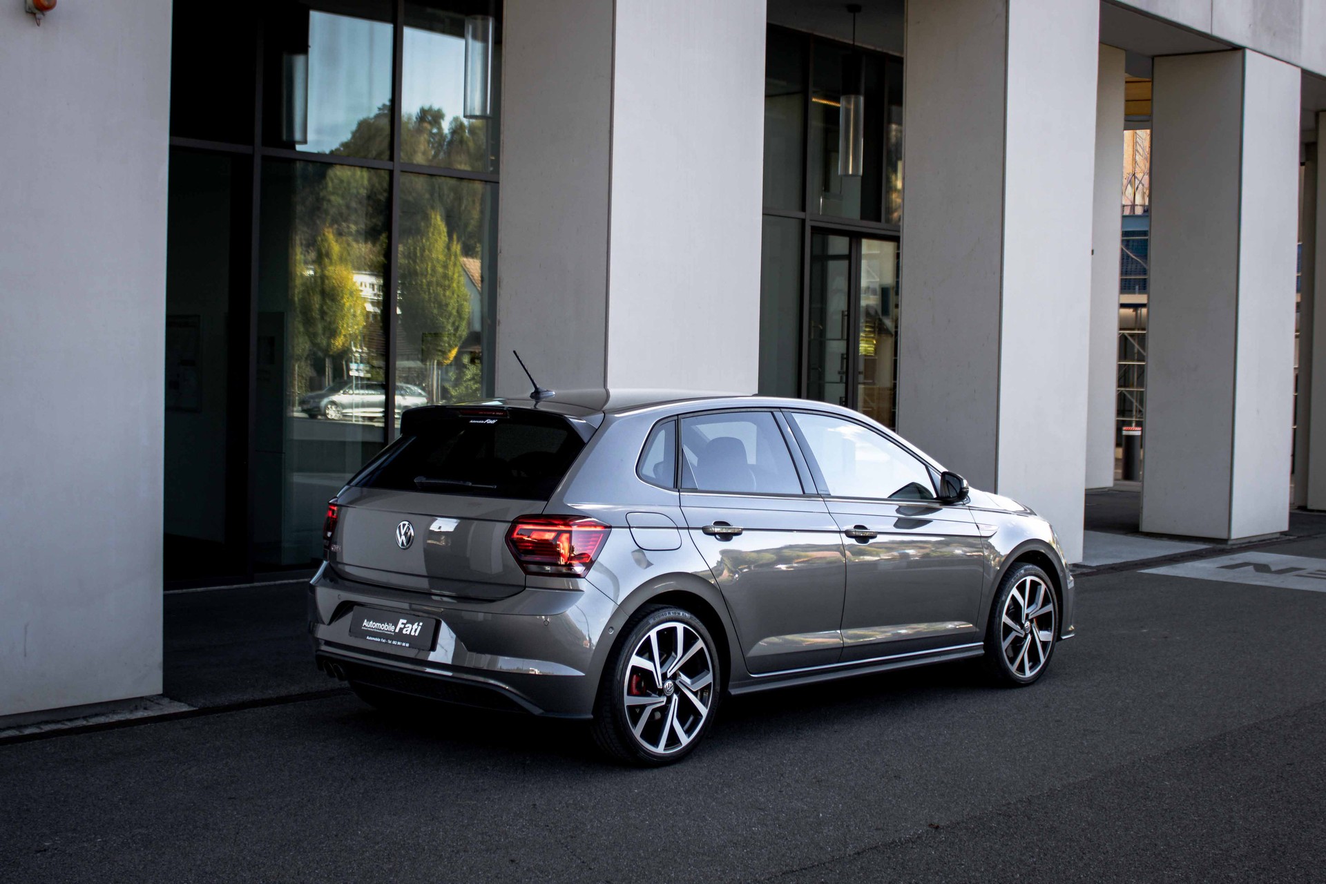 VW Polo 2.0 TSI GTI DSG-image-6