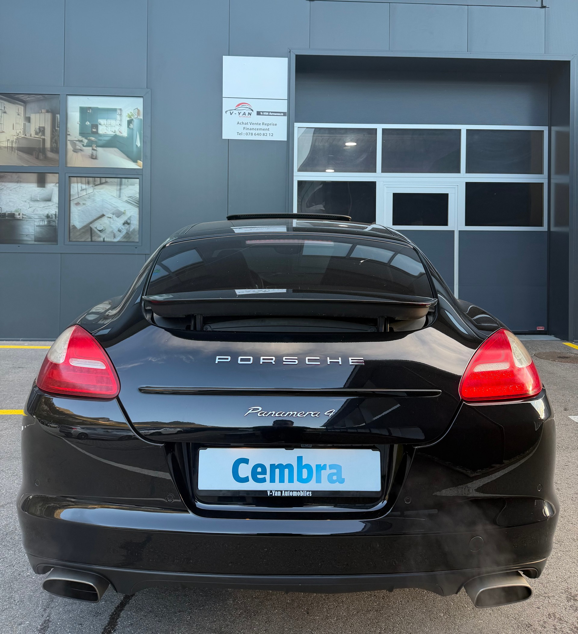 PORSCHE Panamera 4 3.6 PDK-image-4