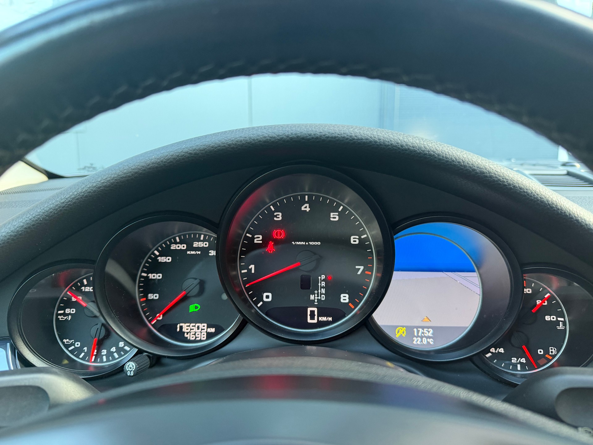 PORSCHE Panamera 4 3.6 PDK-image-14