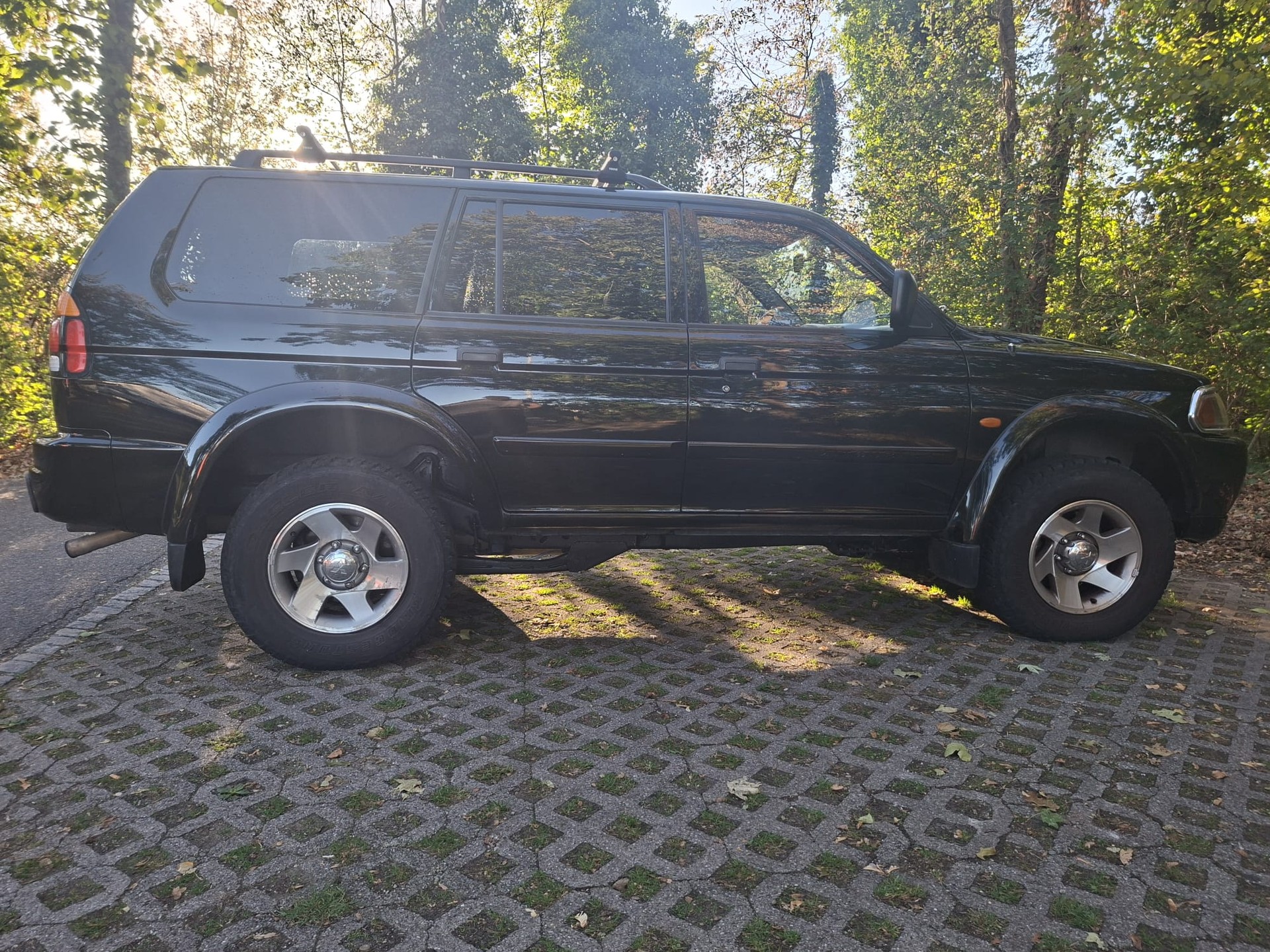 MITSUBISHI Pajero Sport 2.5TD Dakar-image-3
