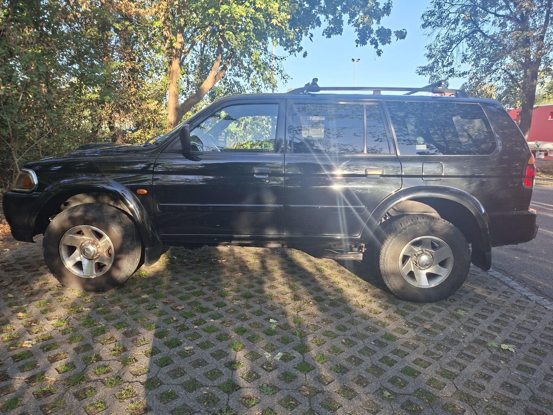 MITSUBISHI Pajero Sport 2.5TD Dakar-image-5