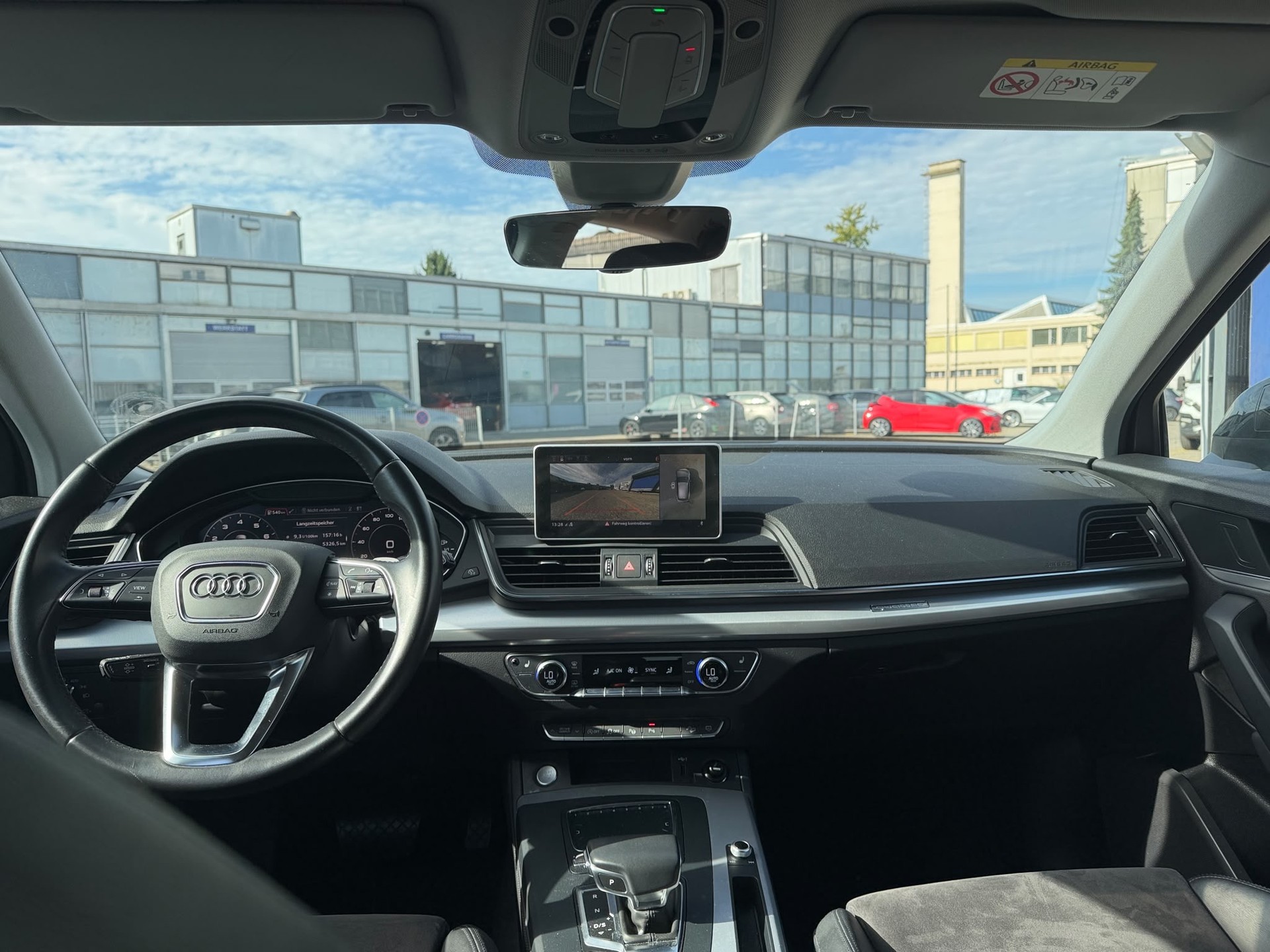 AUDI Q5 45 TFSI sport quattro S-tronic-image-9