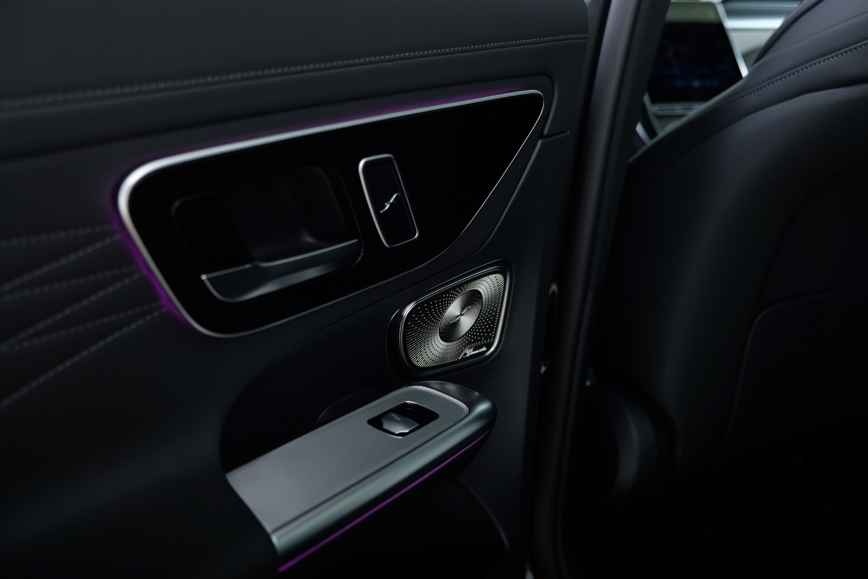 MERCEDES-BENZ GLC 300 AMG Line 4matic X254-image-11
