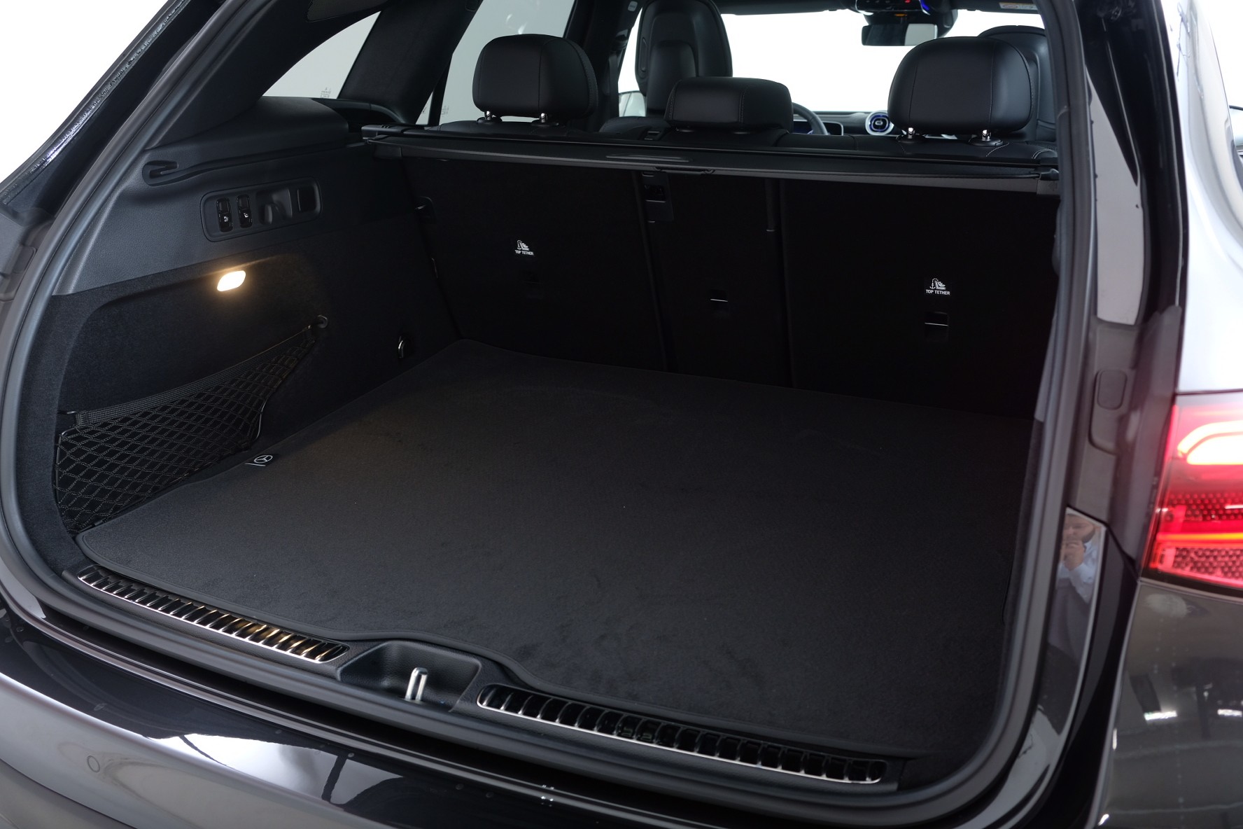 MERCEDES-BENZ GLC 300 AMG Line 4matic X254-image-12