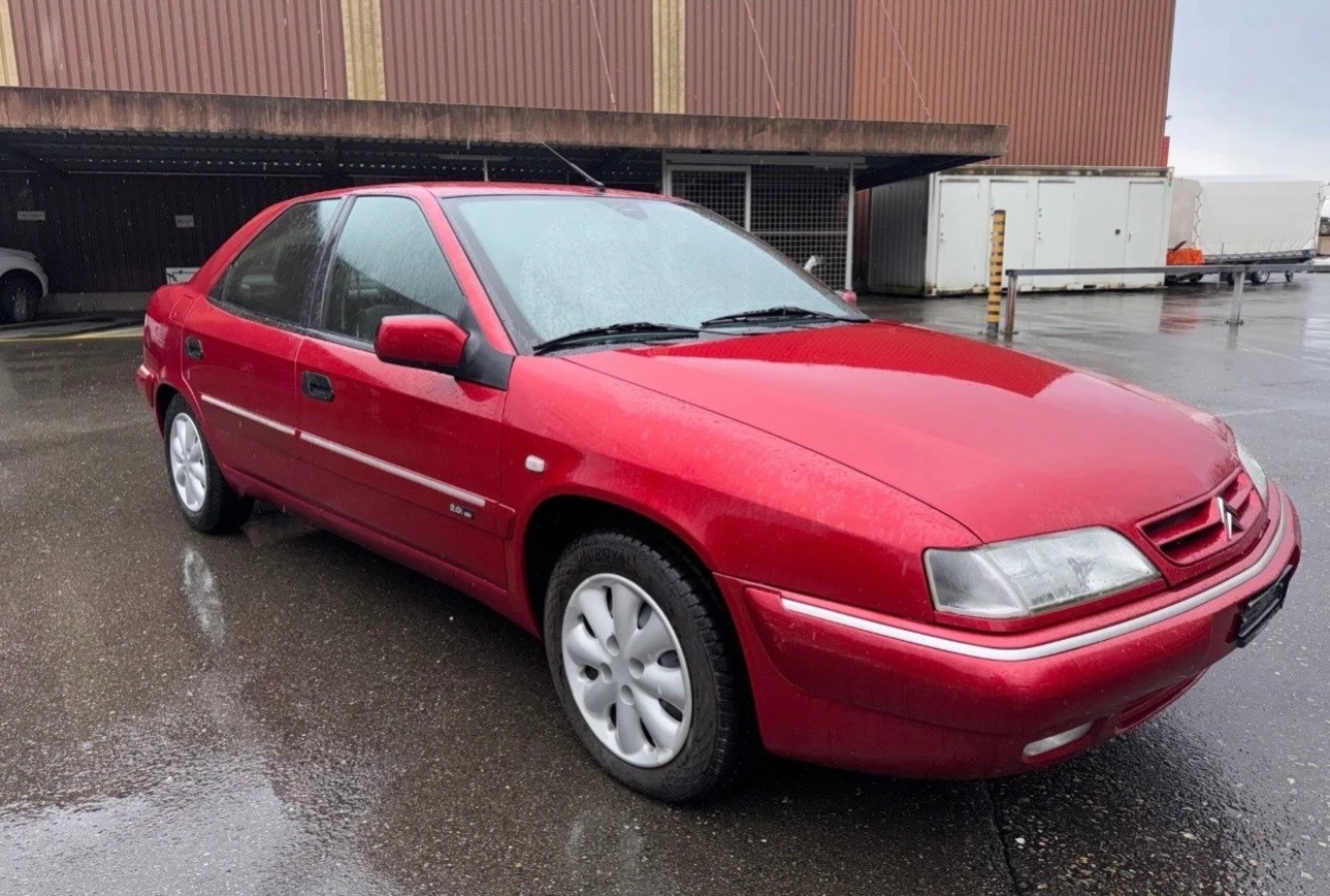 CITROEN Xantia Berline 2.0i 16V Exclusiv-image-4