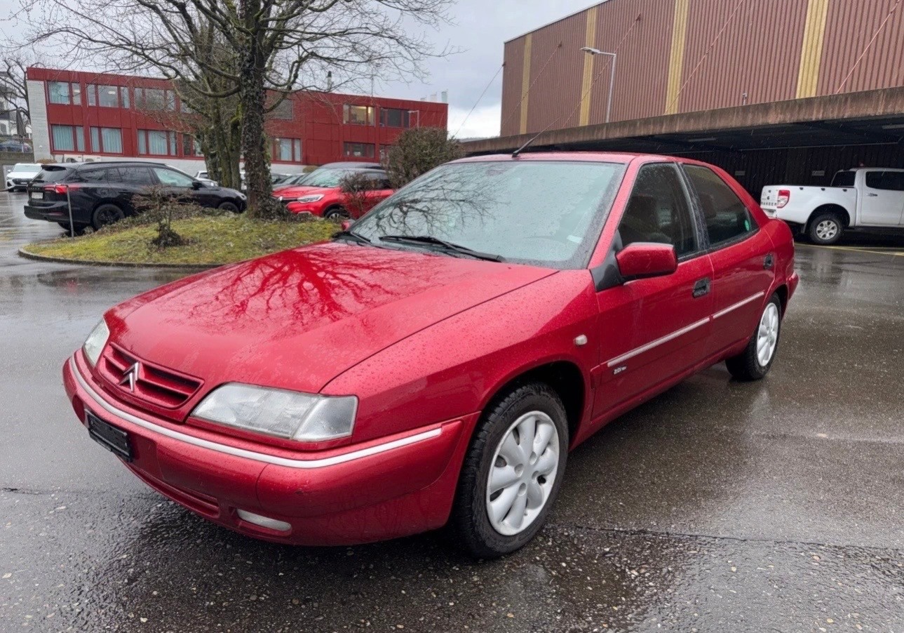 CITROEN Xantia Berline 2.0i 16V Exclusiv