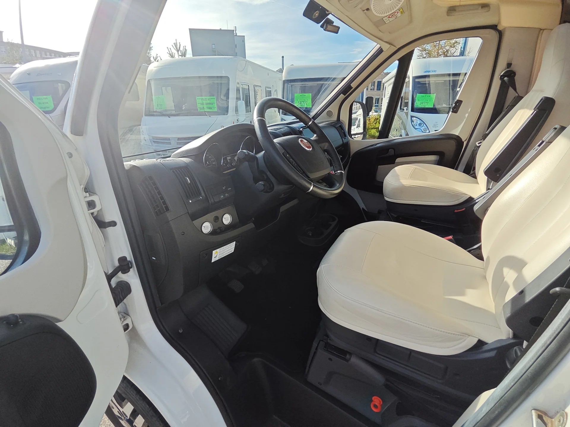 EURA MOBIL Profila T 725 QB***Der Eura Mobil vereint echten Hotelkomfort mit absoluter Winterfestigkeit***-image-10
