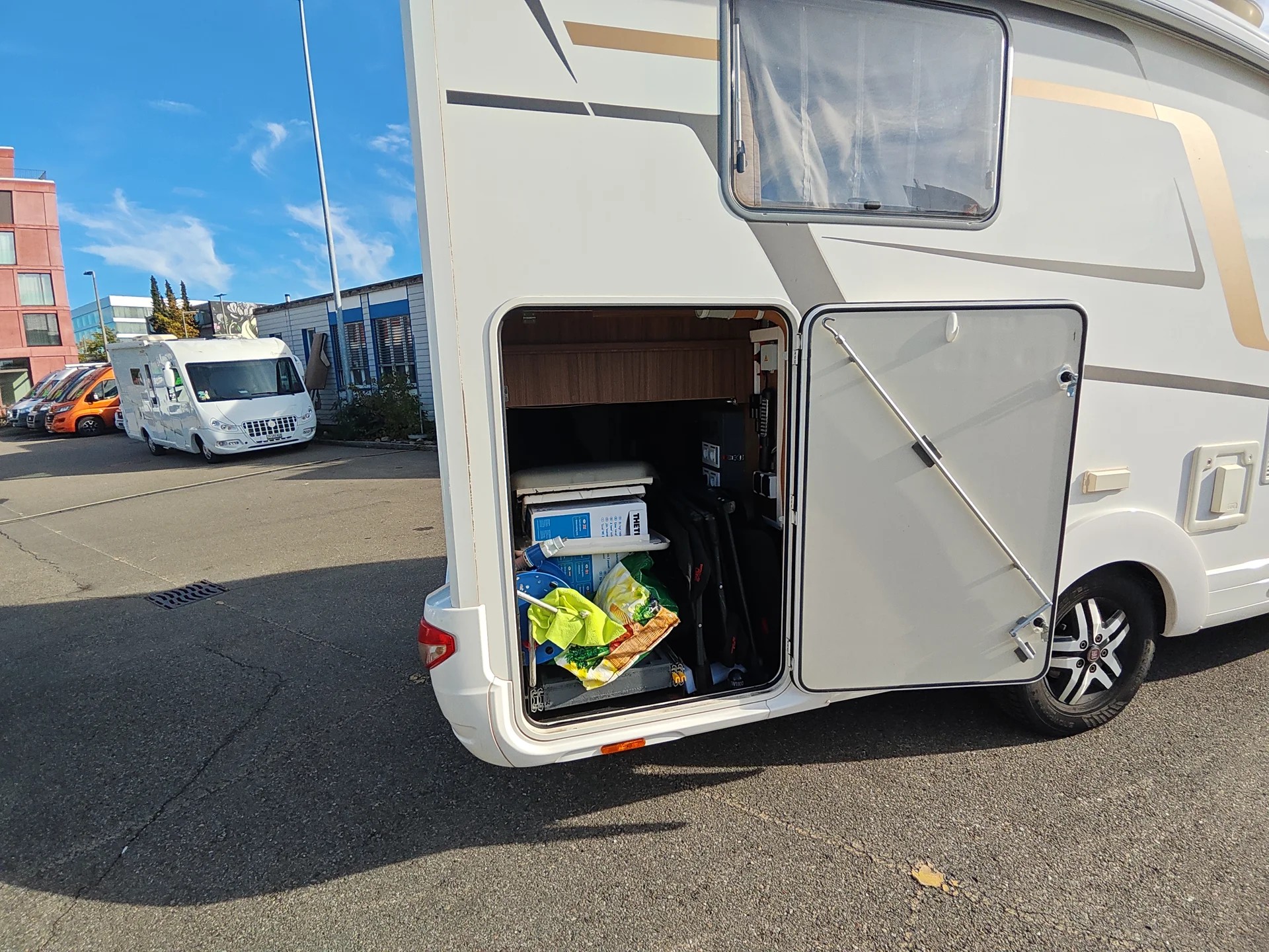EURA MOBIL Profila T 725 QB***Der Eura Mobil vereint echten Hotelkomfort mit absoluter Winterfestigkeit***-image-12