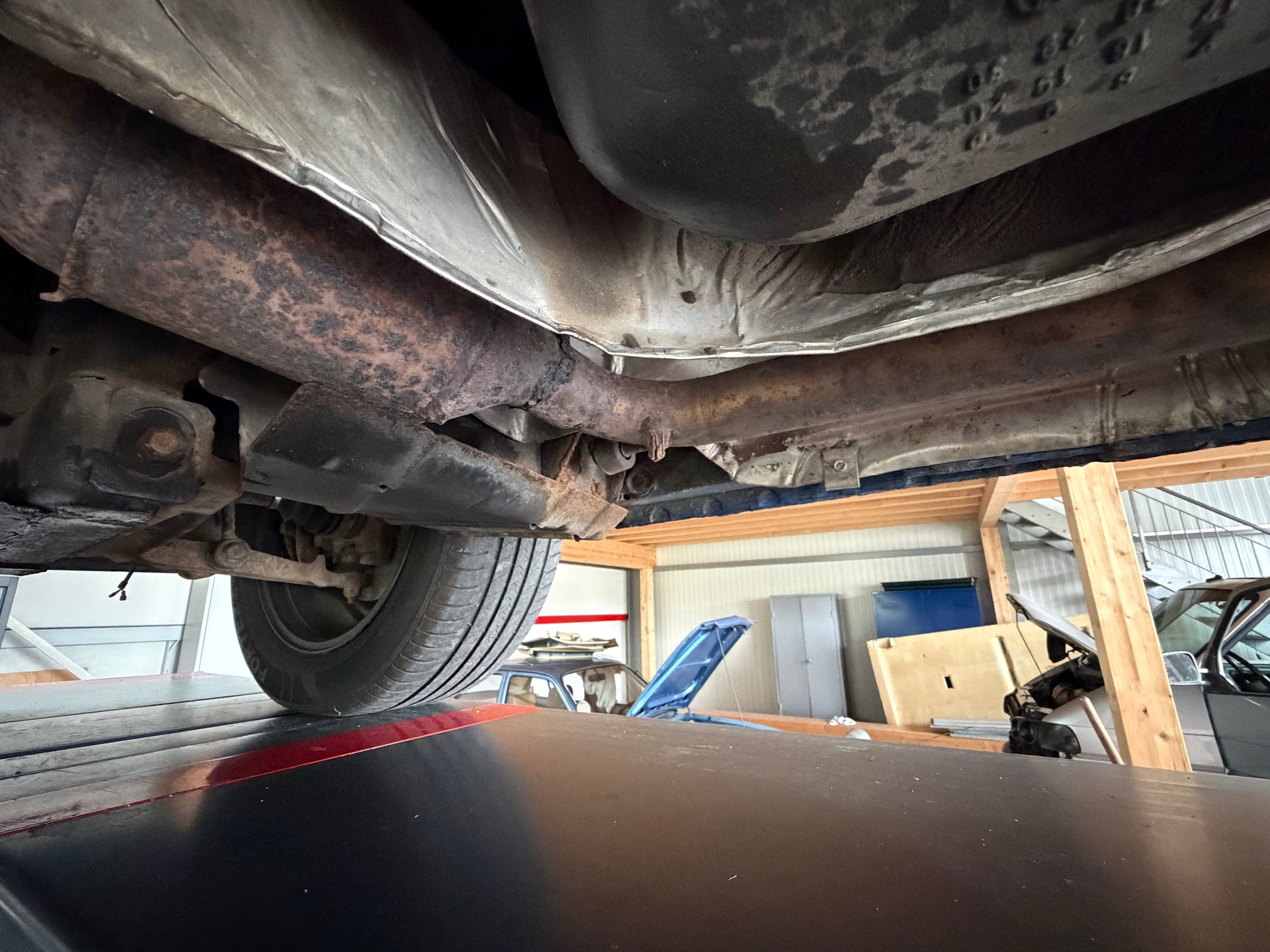 VW T4 Caravelle 2.5TDI ABS-image-5