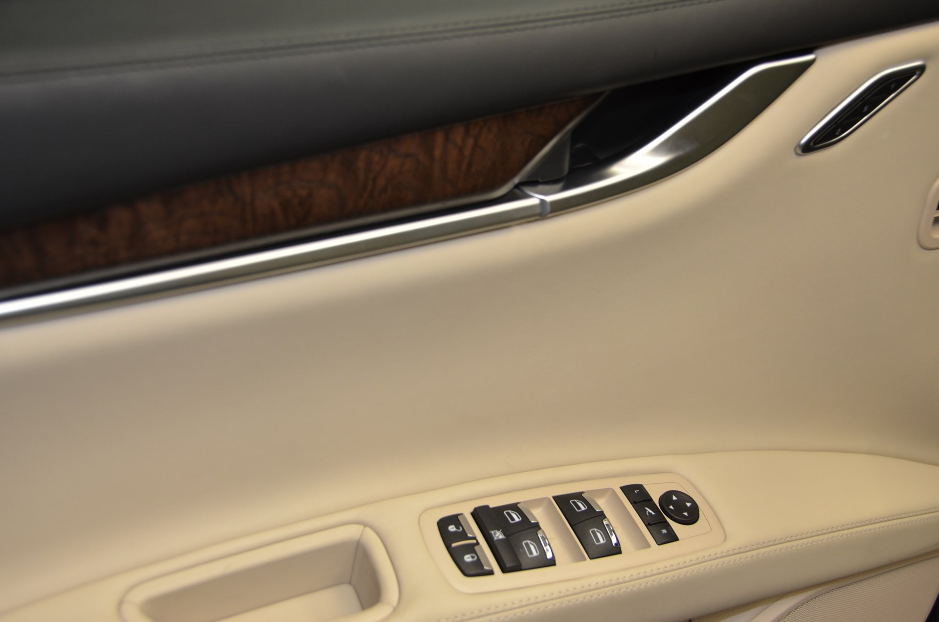 MASERATI Ghibli S 3.0 V6 Automatica-image-7