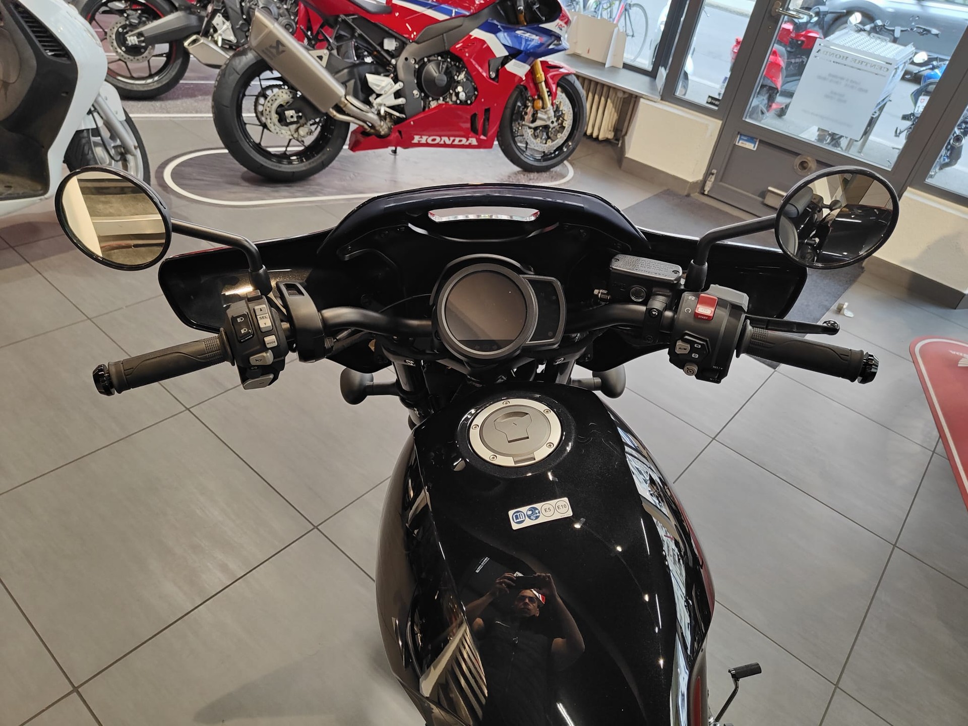 HONDA CMX 1100 DCTRebel Touring-image-4