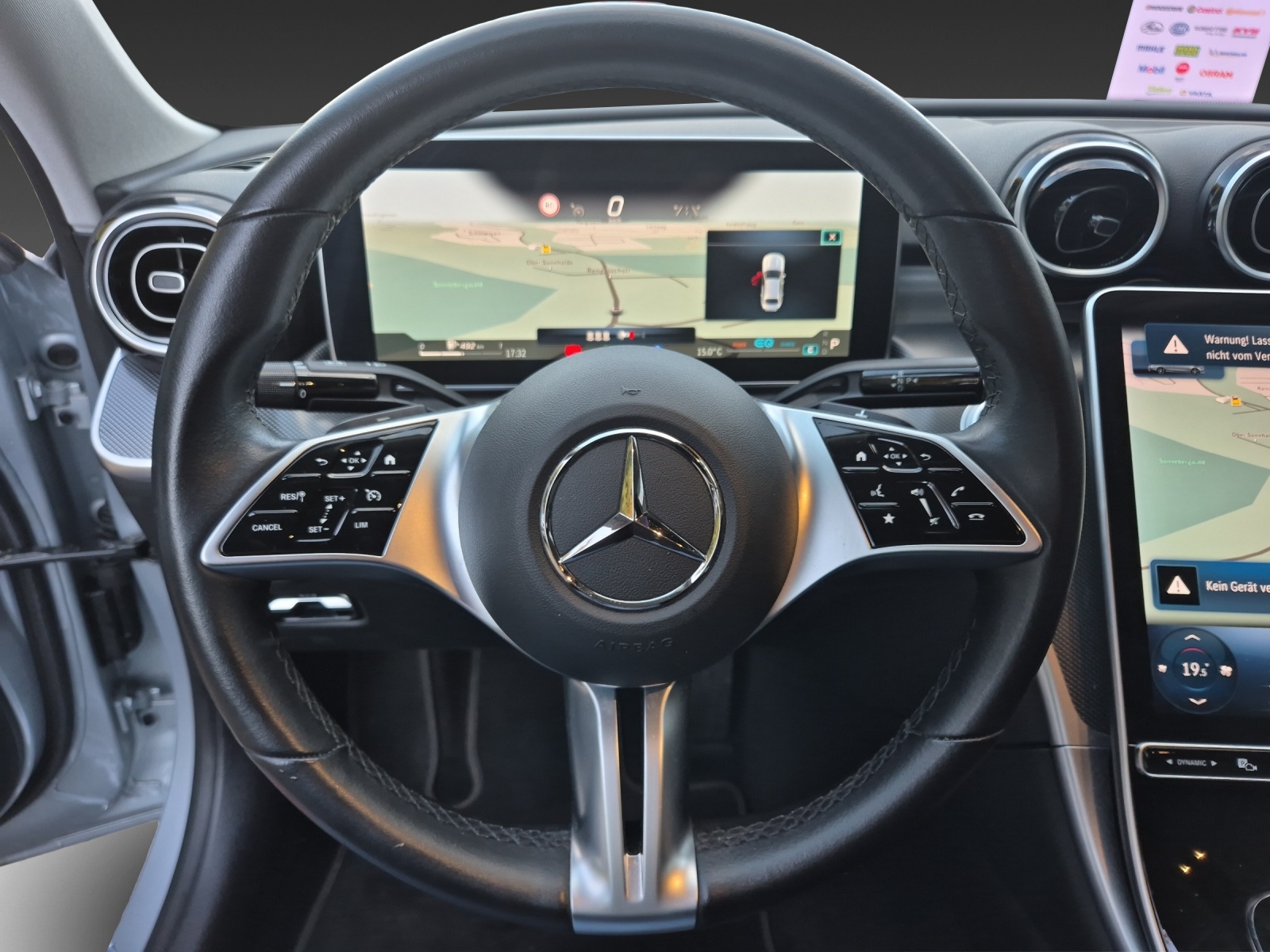 MERCEDES-BENZ C 200 Avantgarde-image-20
