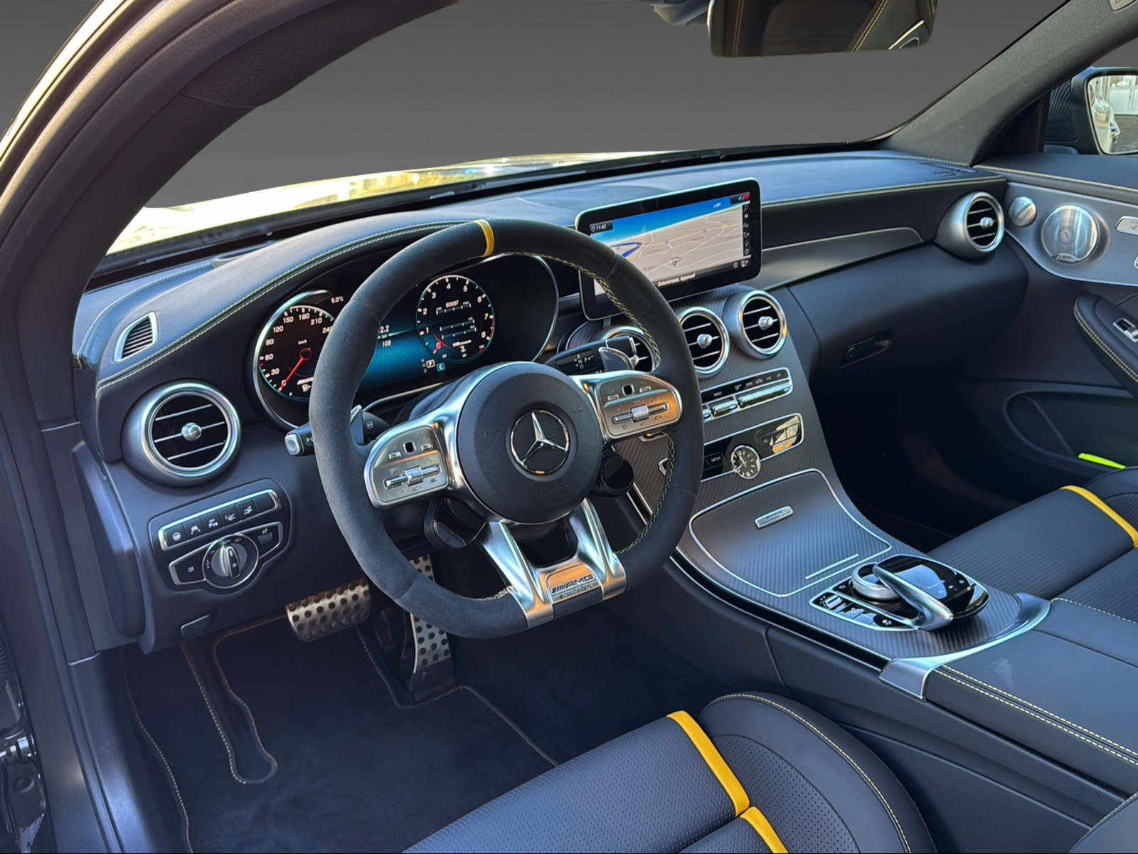 MERCEDES-BENZ C 63 S AMG-image-7