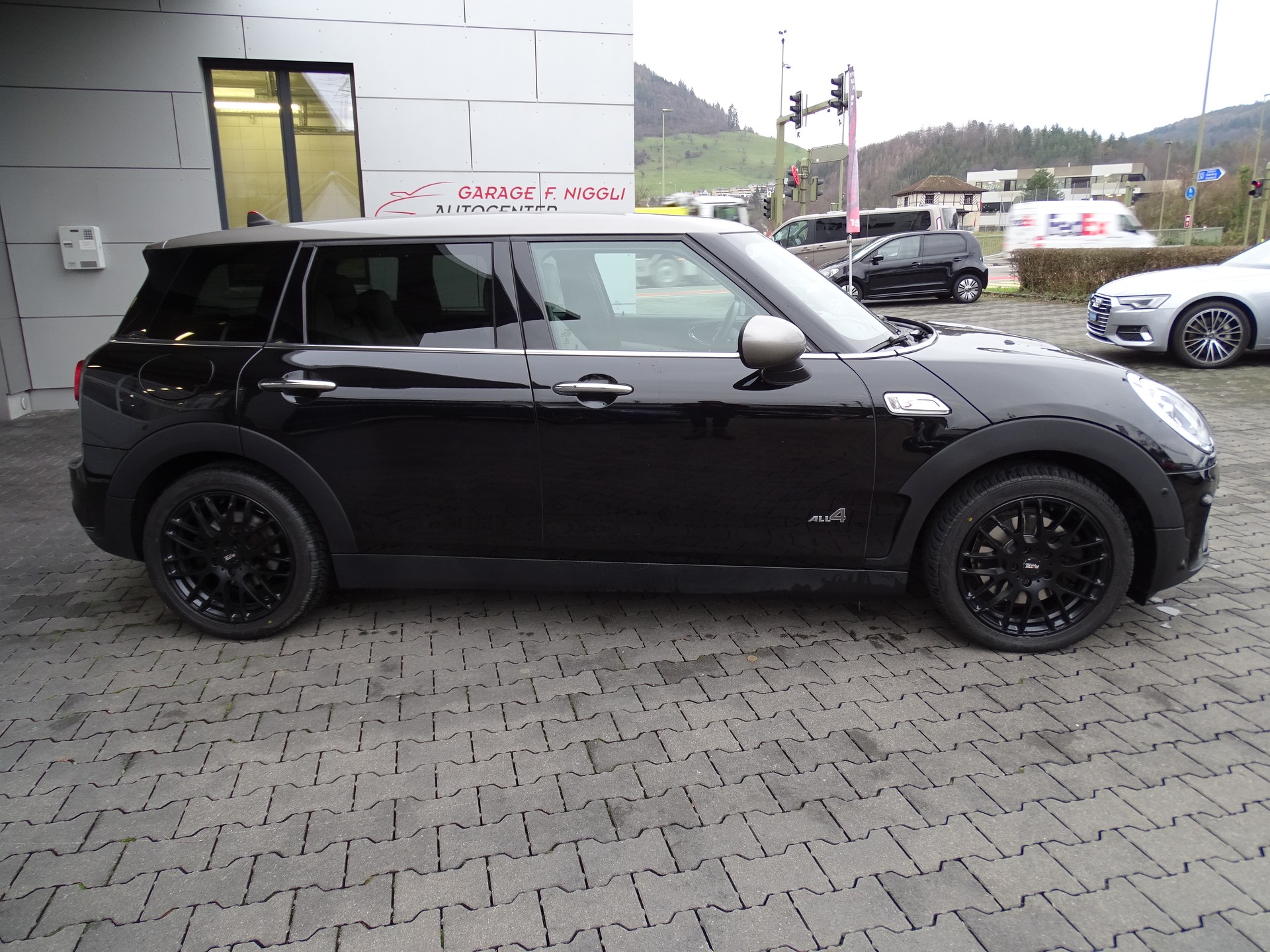 MINI Mini Clubman Cooper S ALL4 Steptronic-image-4