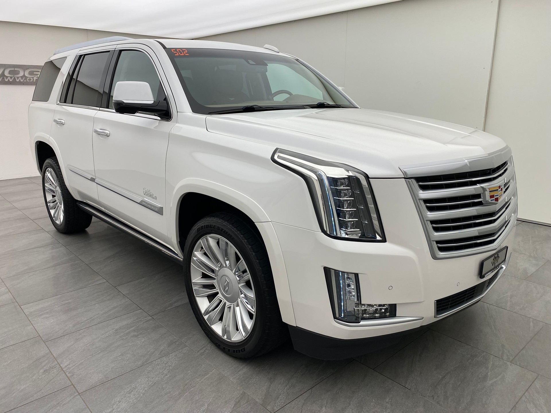 CADILLAC Escalade 6.2 AWD Platinum-image-2