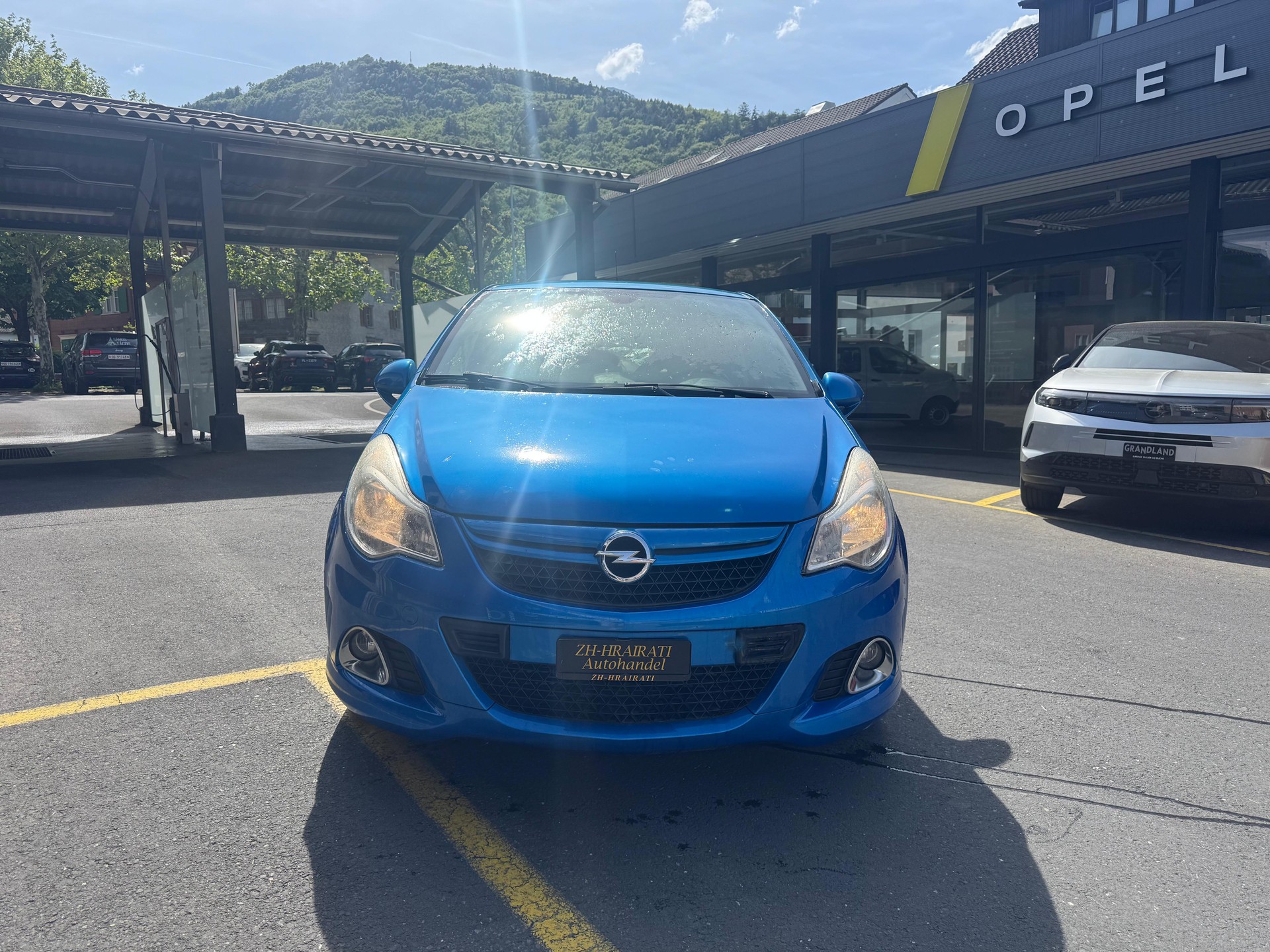 OPEL Corsa 1.6 Turbo OPC-image-1