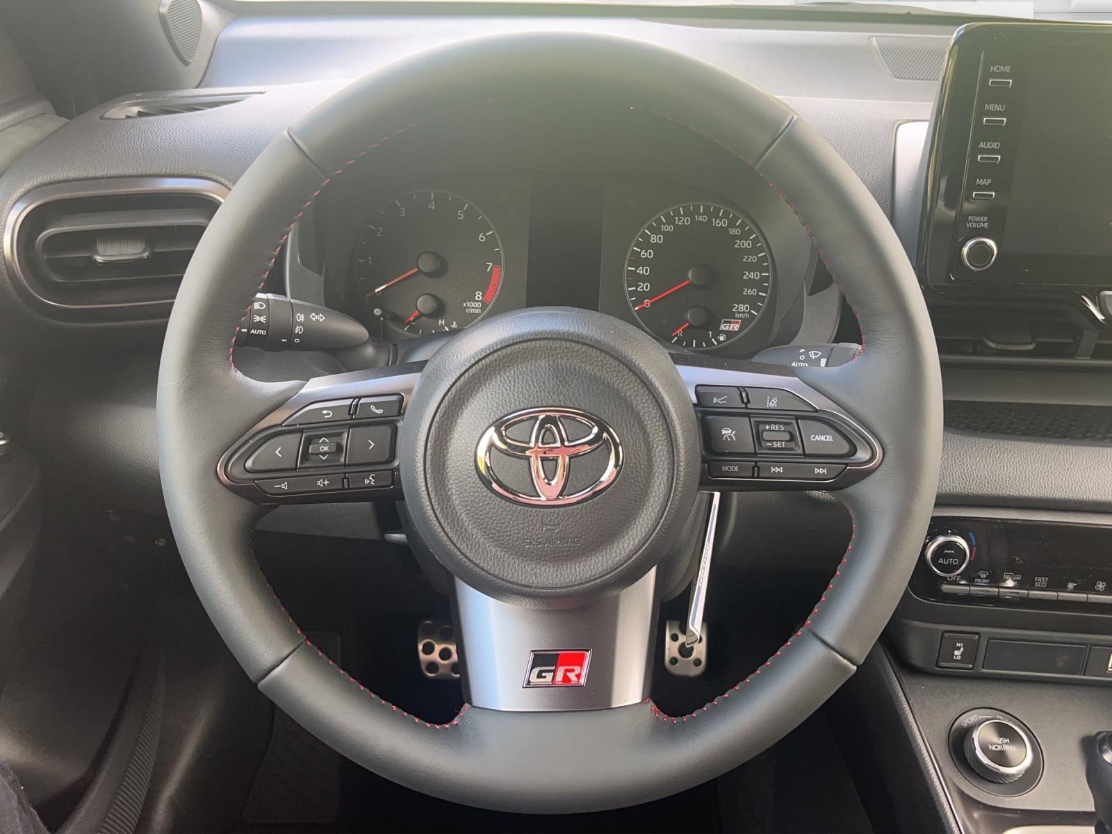 TOYOTA GR Yaris 1.6 Turbo Sport 4x4-image-10