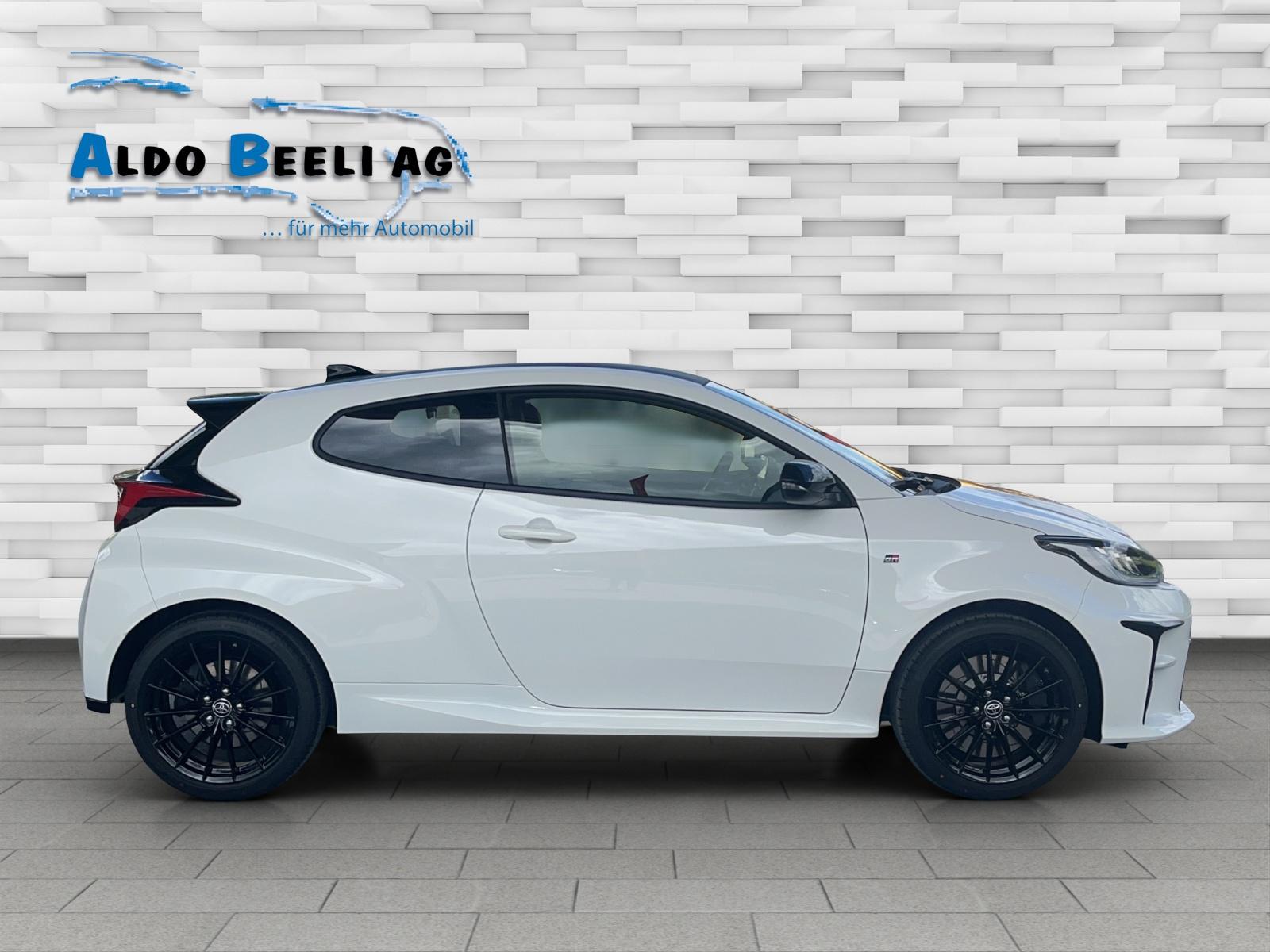 TOYOTA GR Yaris 1.6 Turbo Sport 4x4-image-6