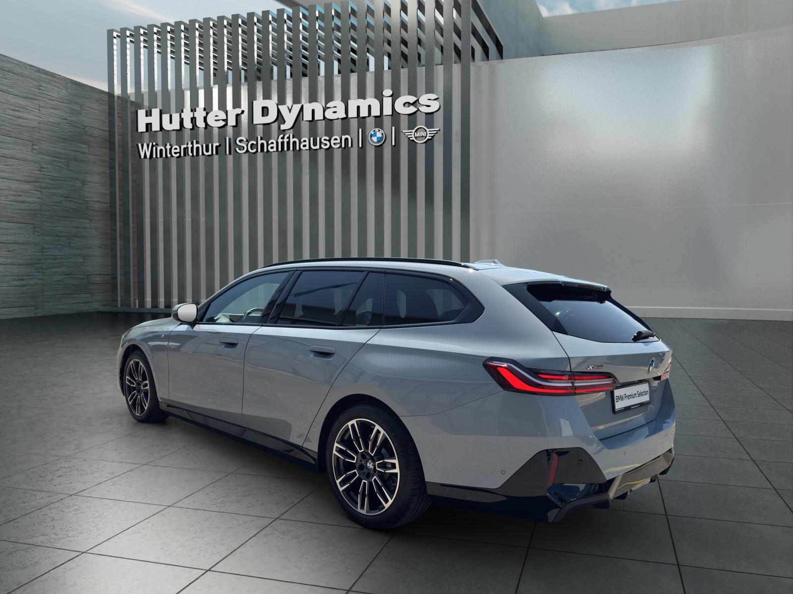 BMW 520d xDrive Touring M Sport-image-6