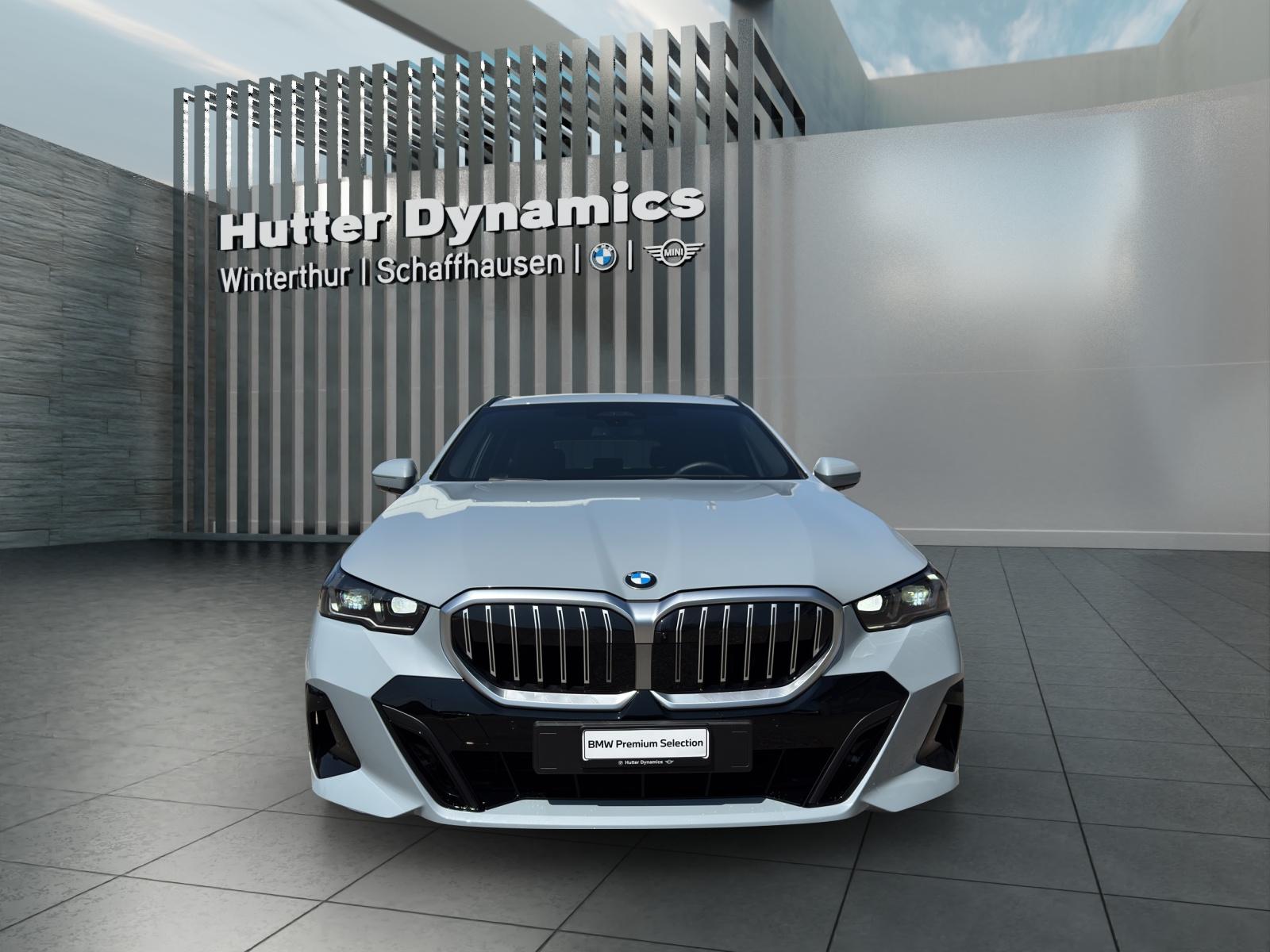 BMW 520d xDrive Touring M Sport-image-1