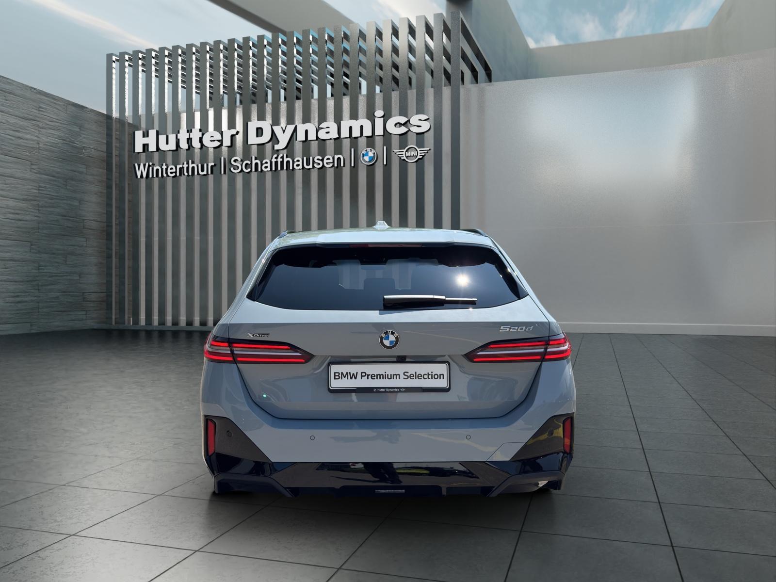 BMW 520d xDrive Touring M Sport-image-5