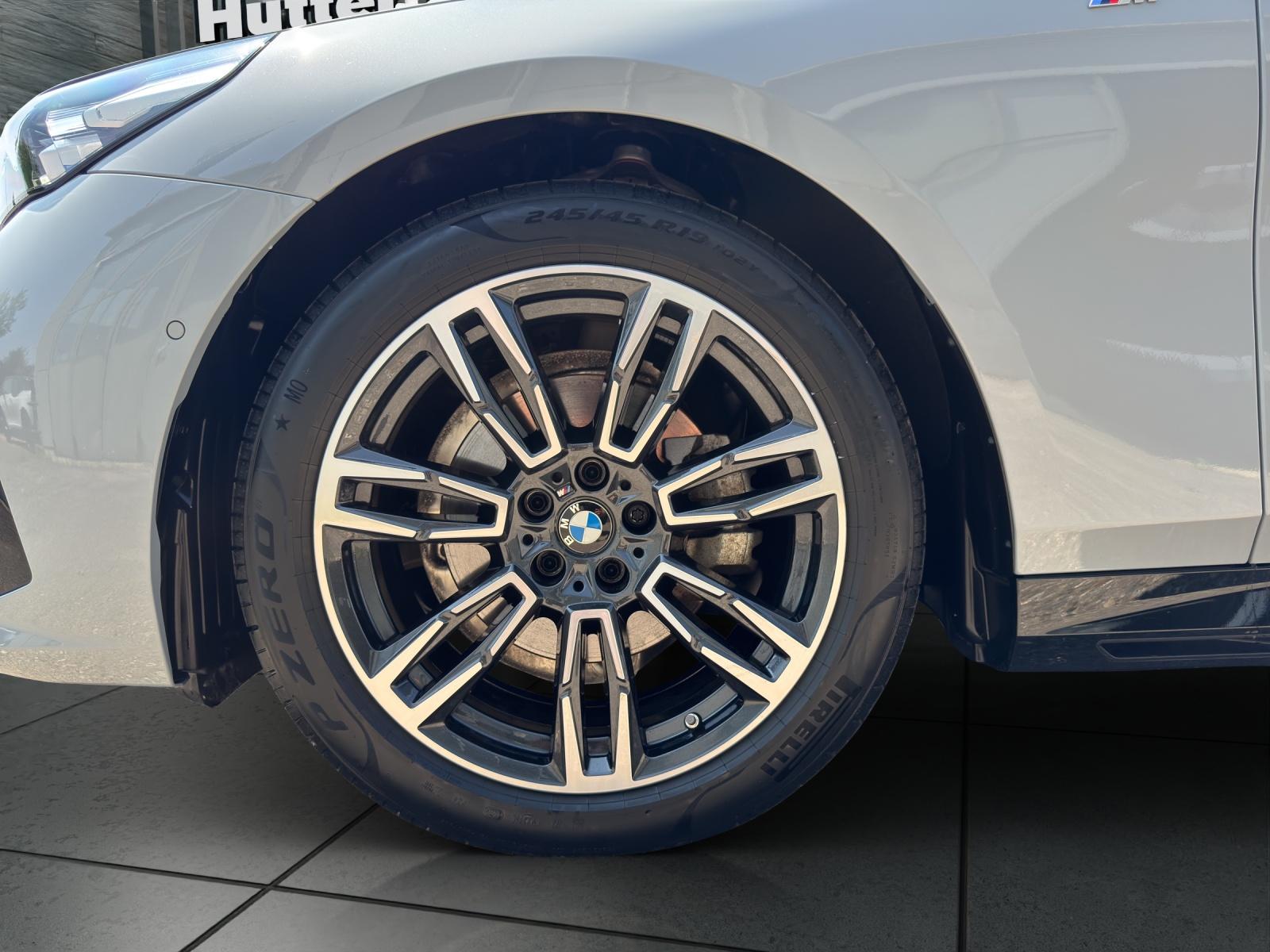 BMW 520d xDrive Touring M Sport-image-8