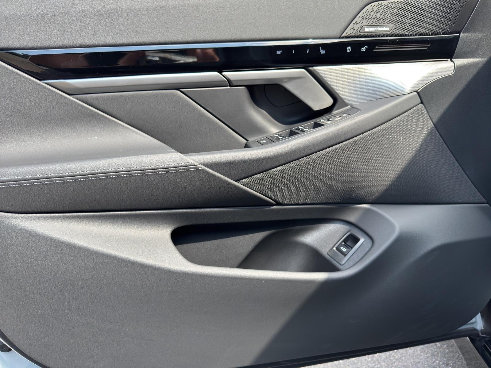 BMW 520d xDrive Touring M Sport-image-19