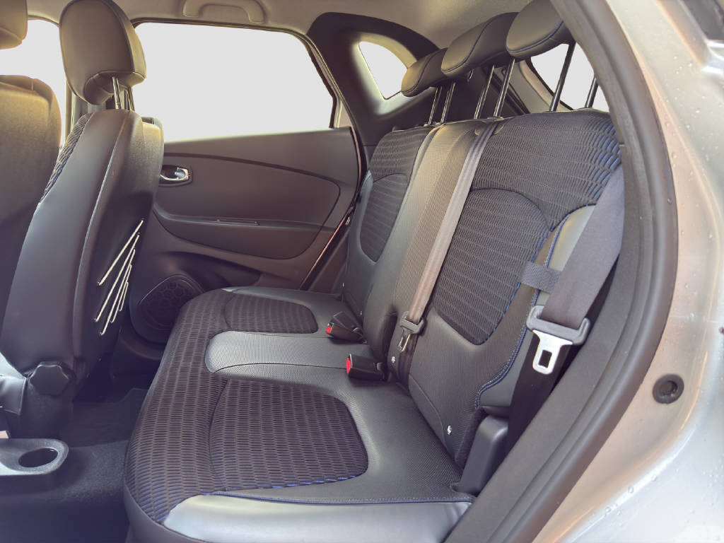 RENAULT Captur 1.2 TCe Outdoor+ S/S-image-10
