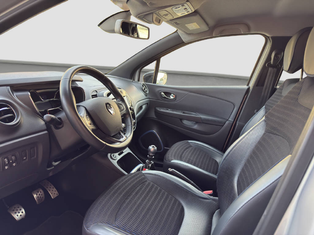 RENAULT Captur 1.2 TCe Outdoor+ S/S-image-7