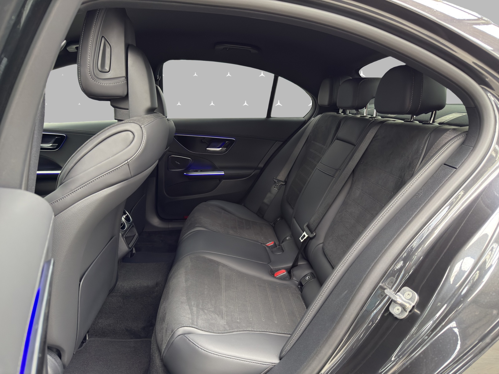 MERCEDES-BENZ C 220 d 4 Matic Swiss Star-image-9