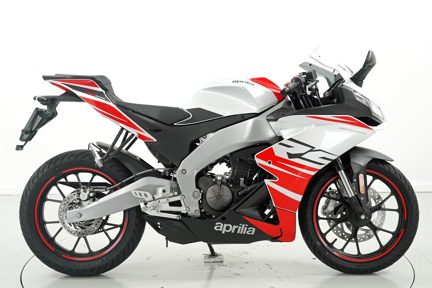 APRILIA RS 125 ABS-showroom-element-3