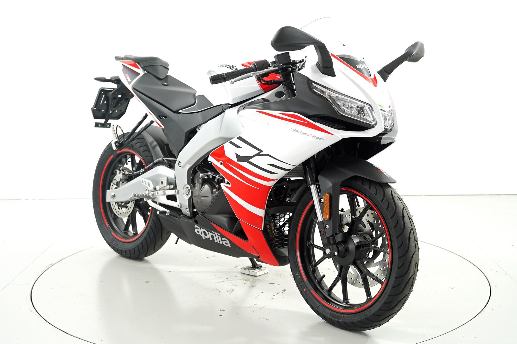 APRILIA RS 125 ABS-showroom-element-1