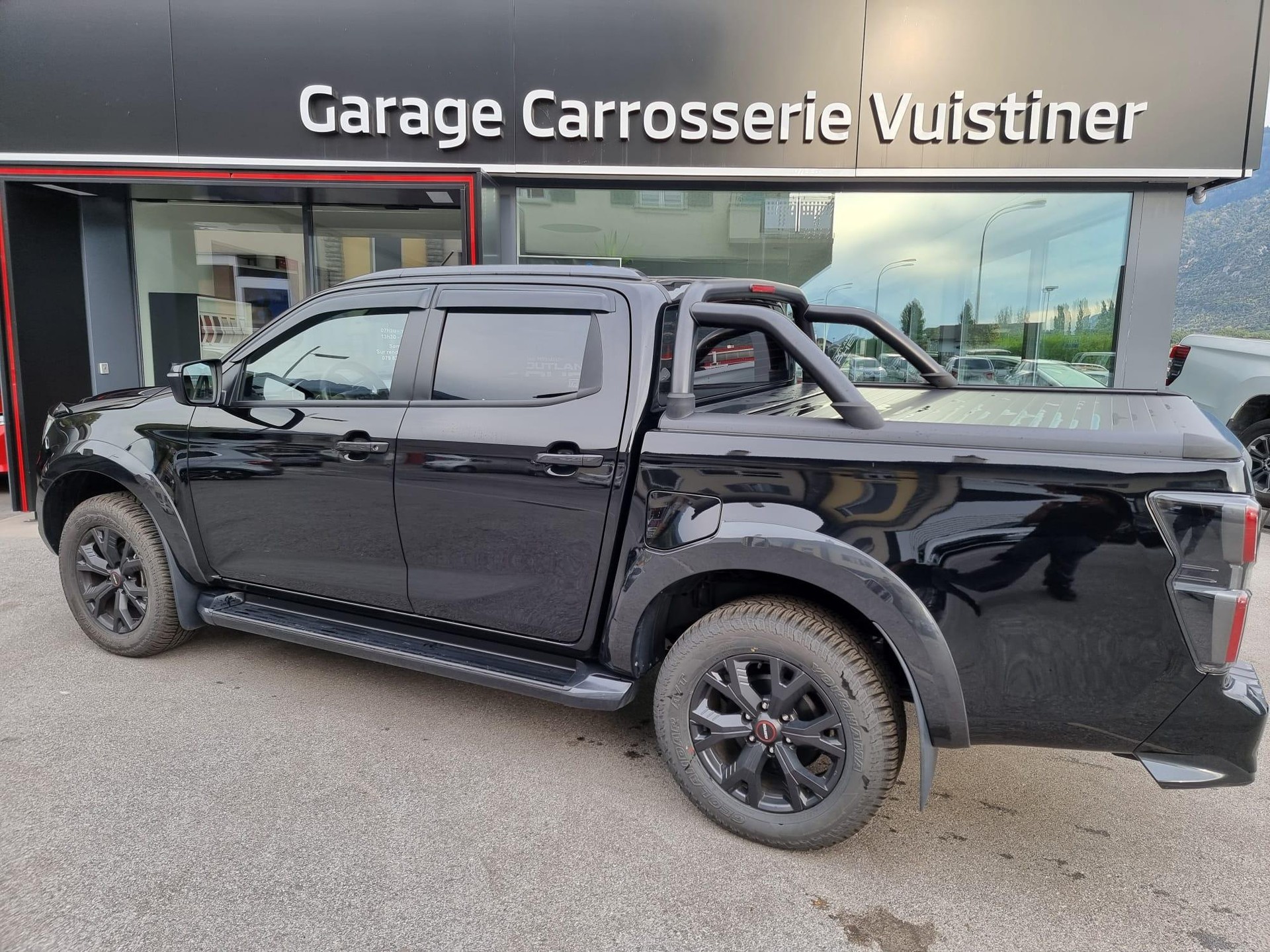 ISUZU D-Max Crew Pick-up 1.9 DDi N60 FF 4x4-image-2