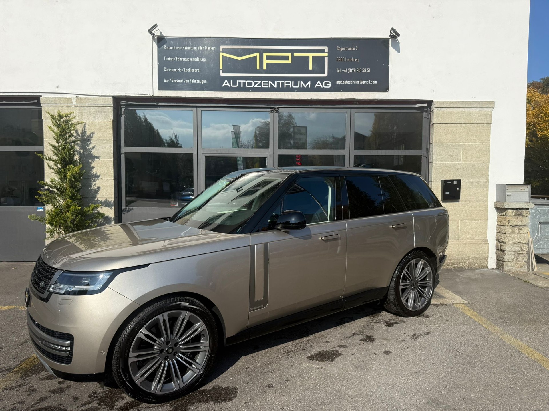 LAND ROVER Range Rover P530 4.4 V8 Autobiography Automatic