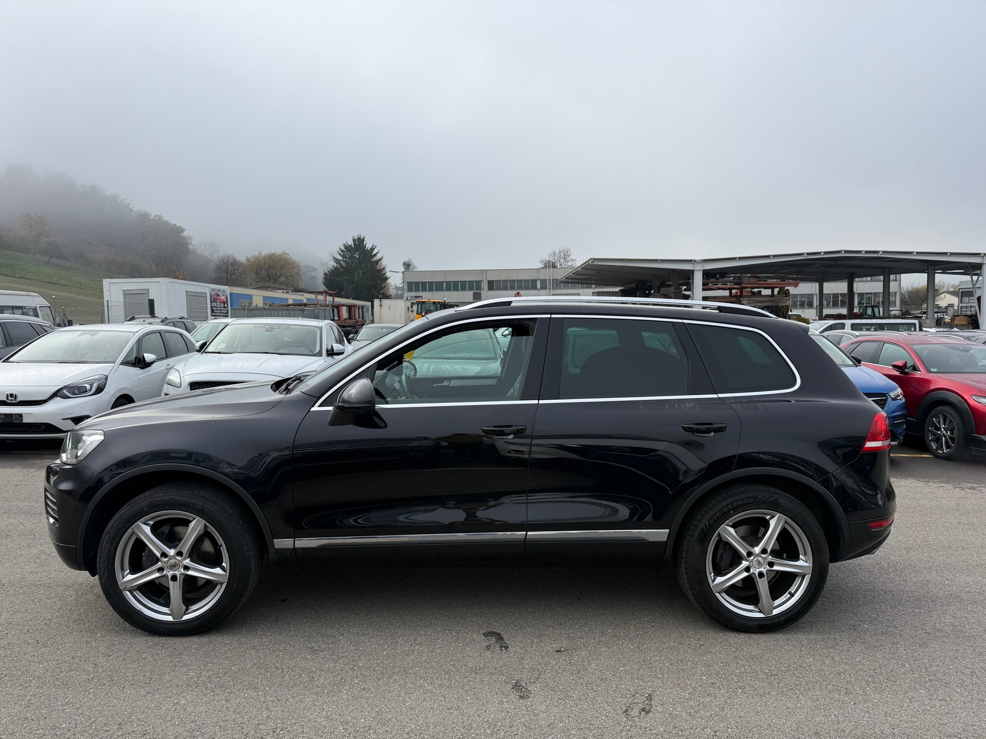 VW Touareg 3.0 TDI BlueMotion Technology Tiptronic-image-0