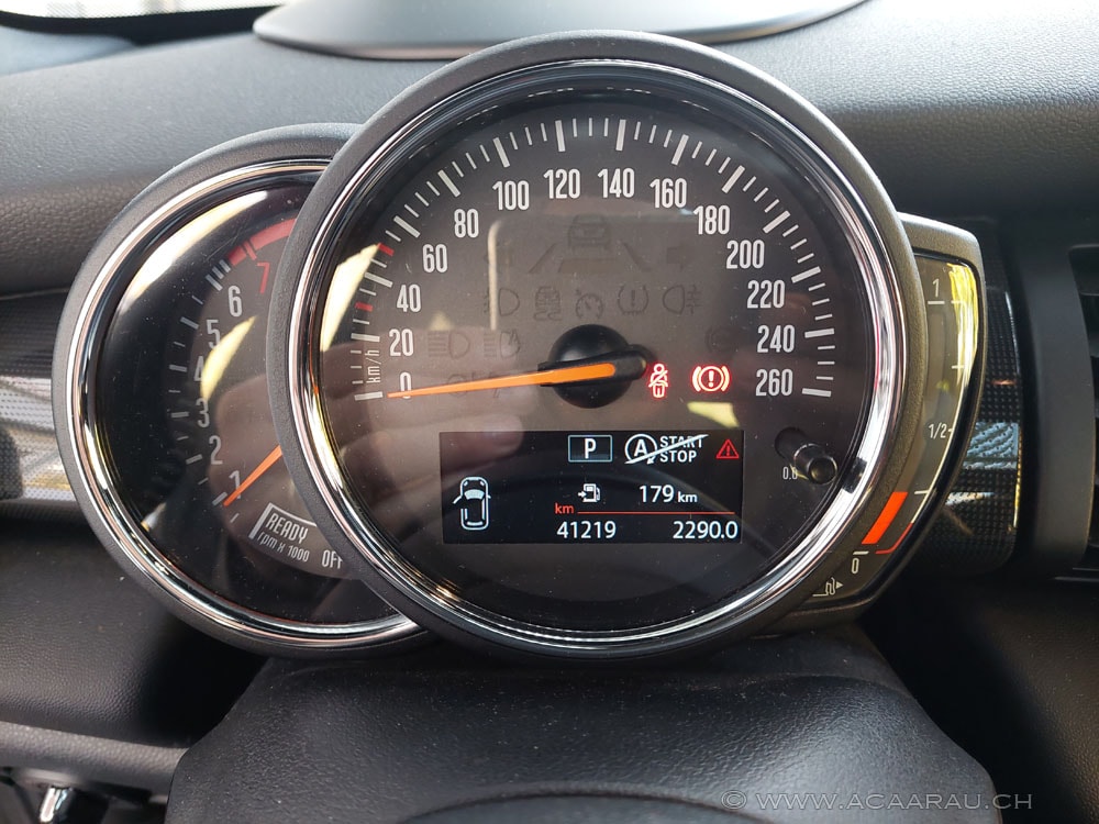 MINI Cooper S DKG "TRAFALGAR" / Video : https://youtu.be/KjgULvaxKcQ / Bilder : https://youtu.be/7ysWvZiKYi0-image-12