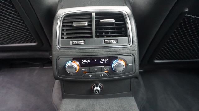 AUDI A6 Avant 2.0 TDI-image-9