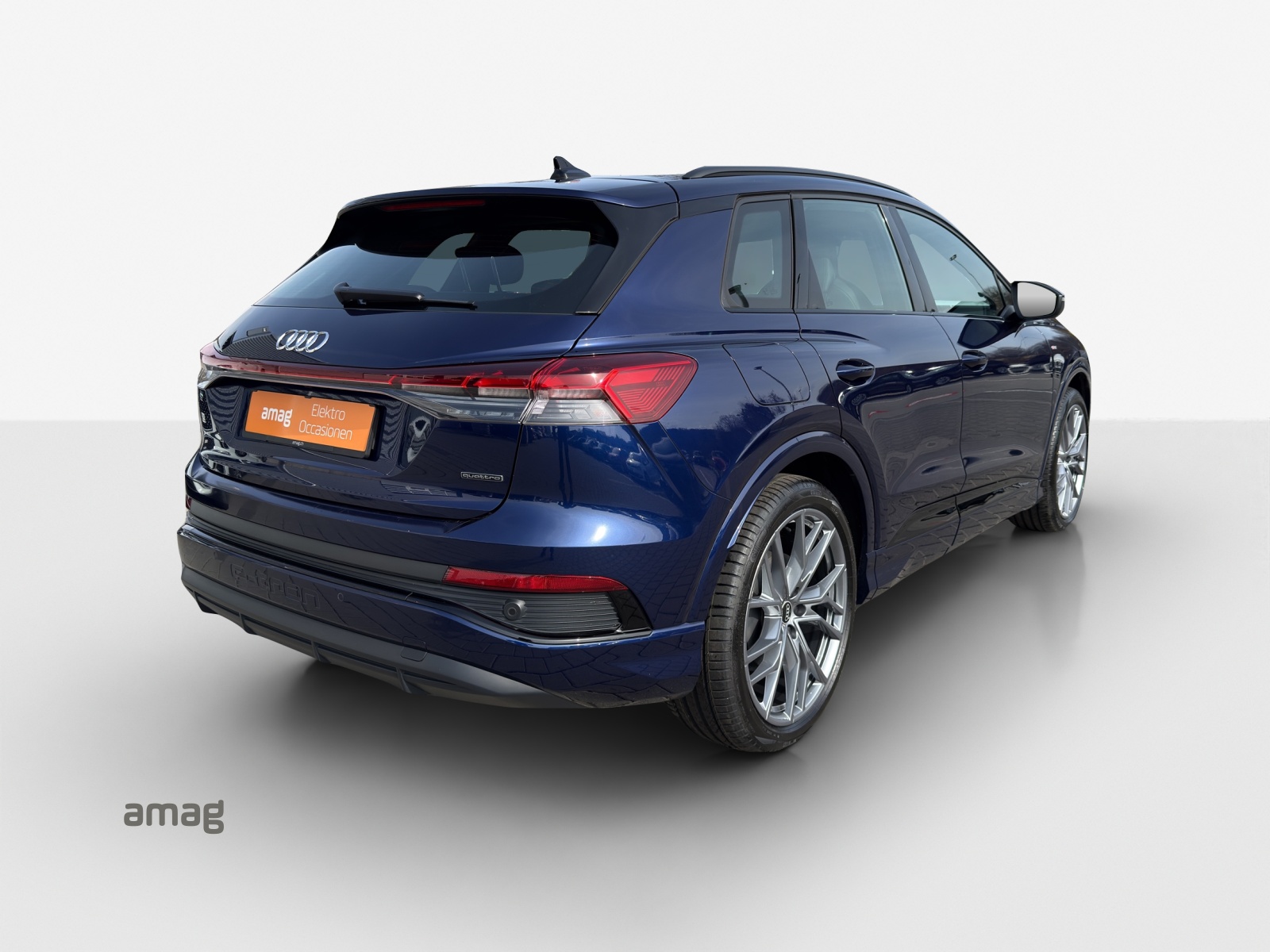 AUDI Q4 e-tron 50 quattro-image-5