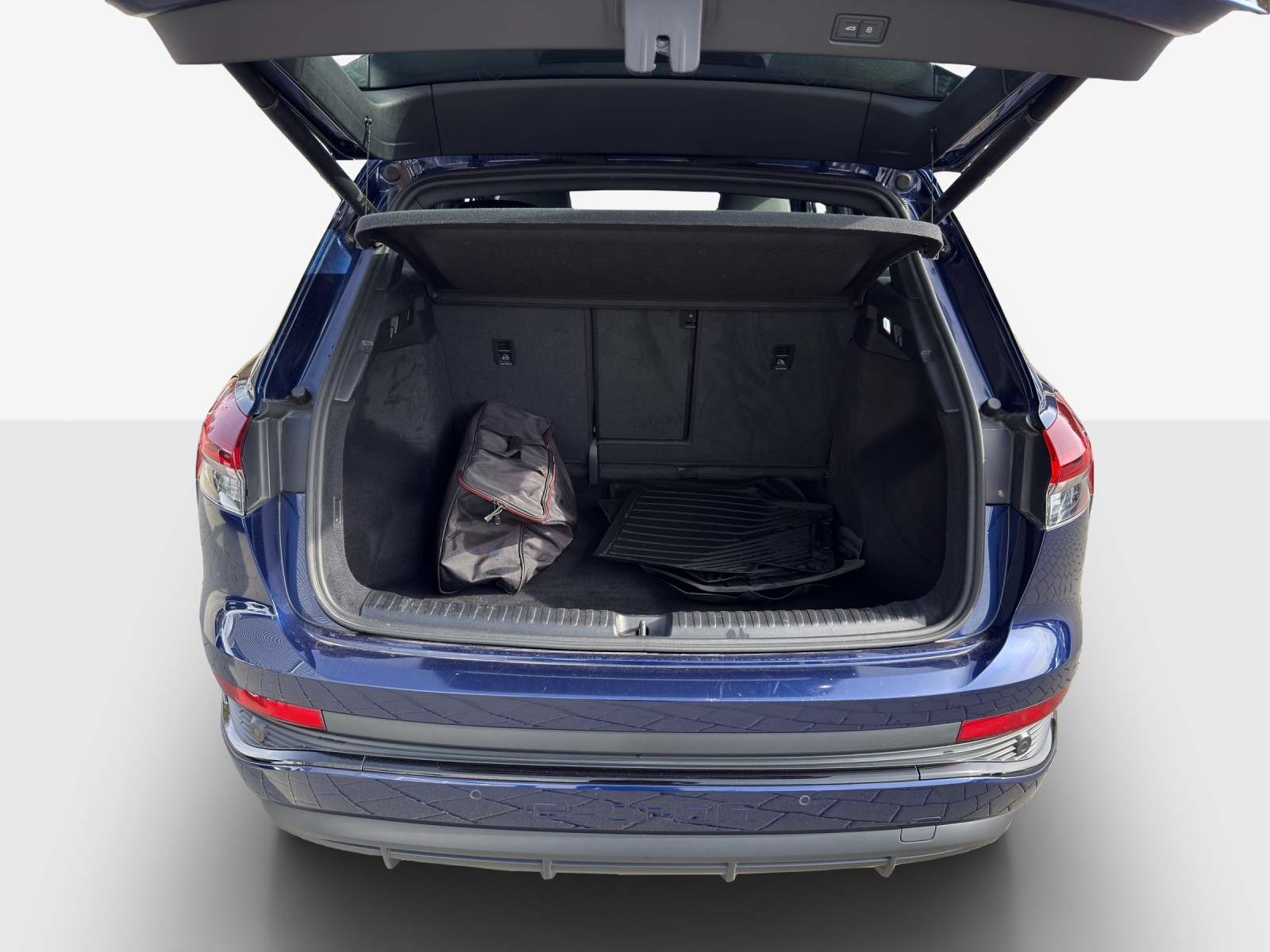 AUDI Q4 e-tron 50 quattro-image-13