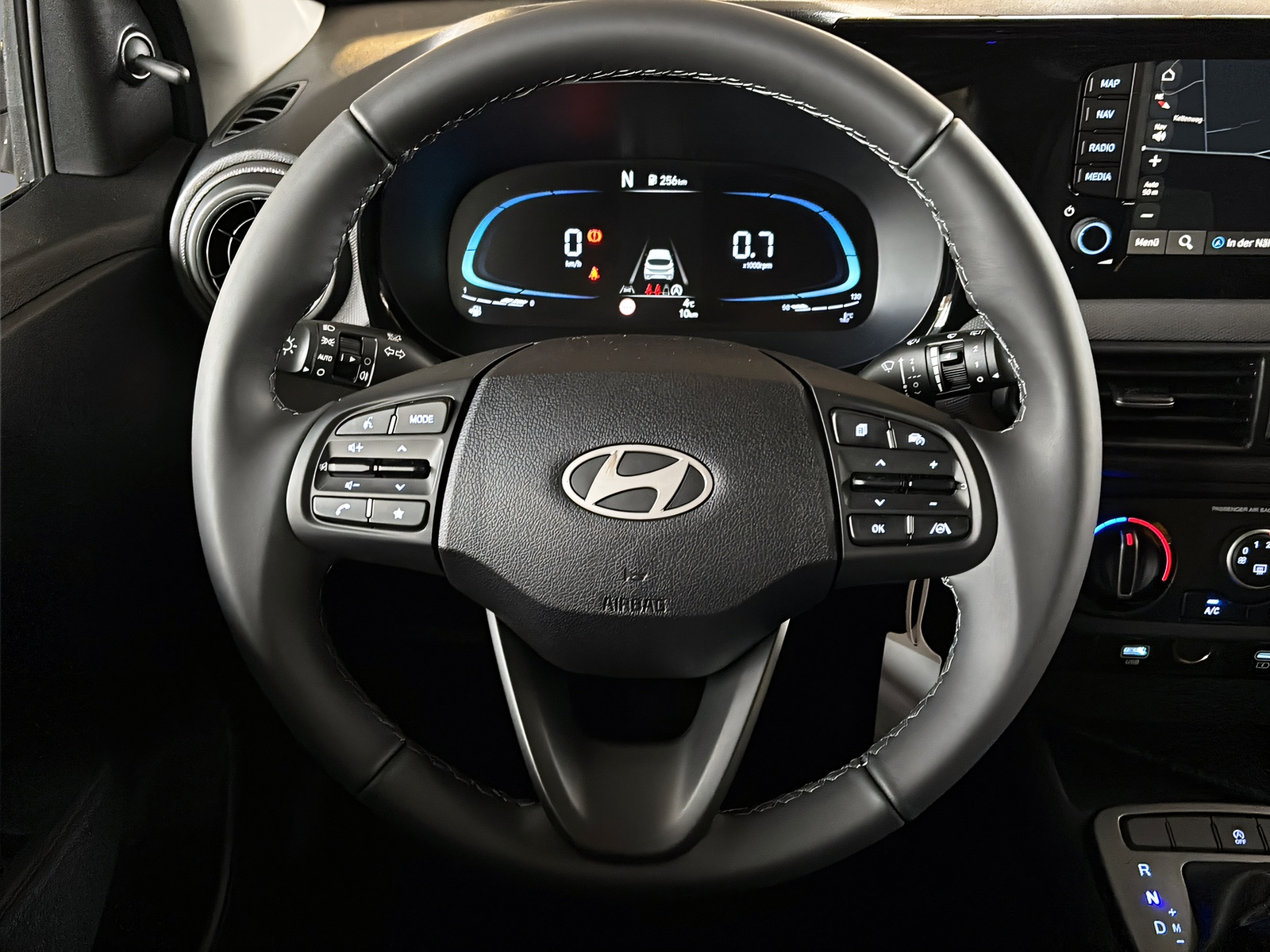 HYUNDAI i10 1.0 Origo-image-13