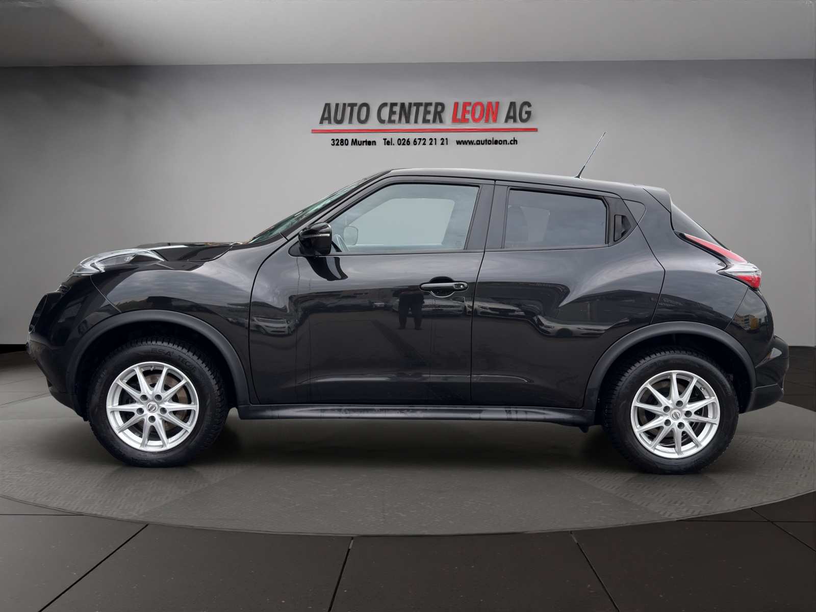 NISSAN Juke 1.6 DIG-T tekna 4x4 Xtronic M-CVT-showroom-element-2