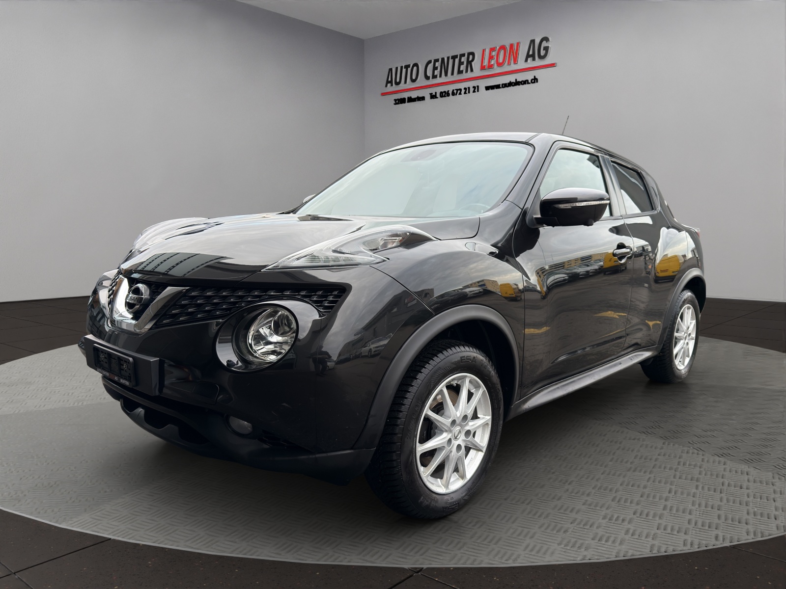 NISSAN Juke 1.6 DIG-T tekna 4x4 Xtronic M-CVT-showroom-element-1
