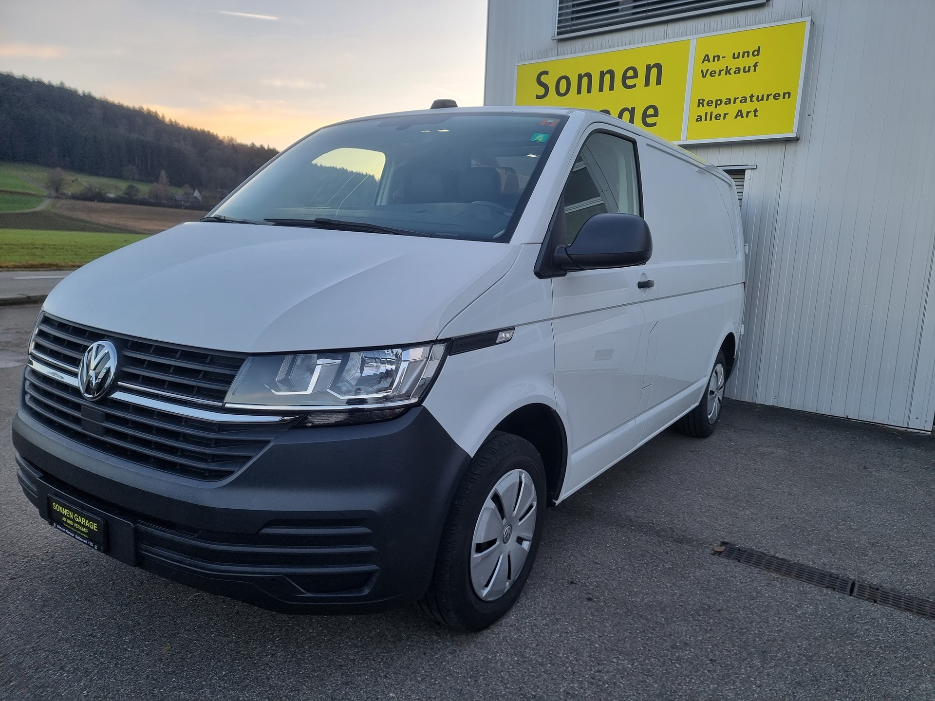 VW T6.1 2.0 TDI-image-2