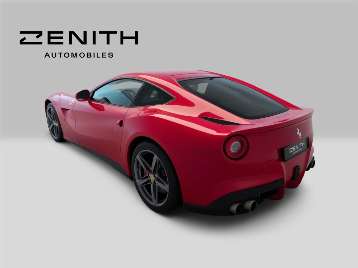 FERRARI F12 Berlinetta-image-6