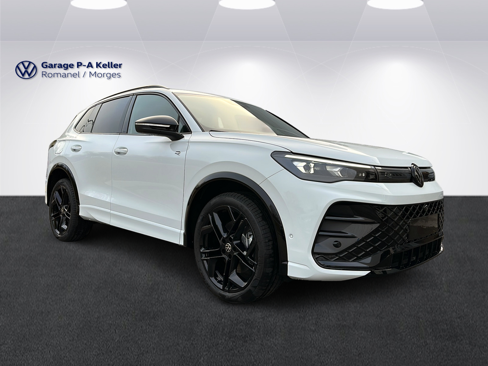 VW Tiguan R-Line 1.5TSI Plugin-Hybride 272CH DSG-image-5