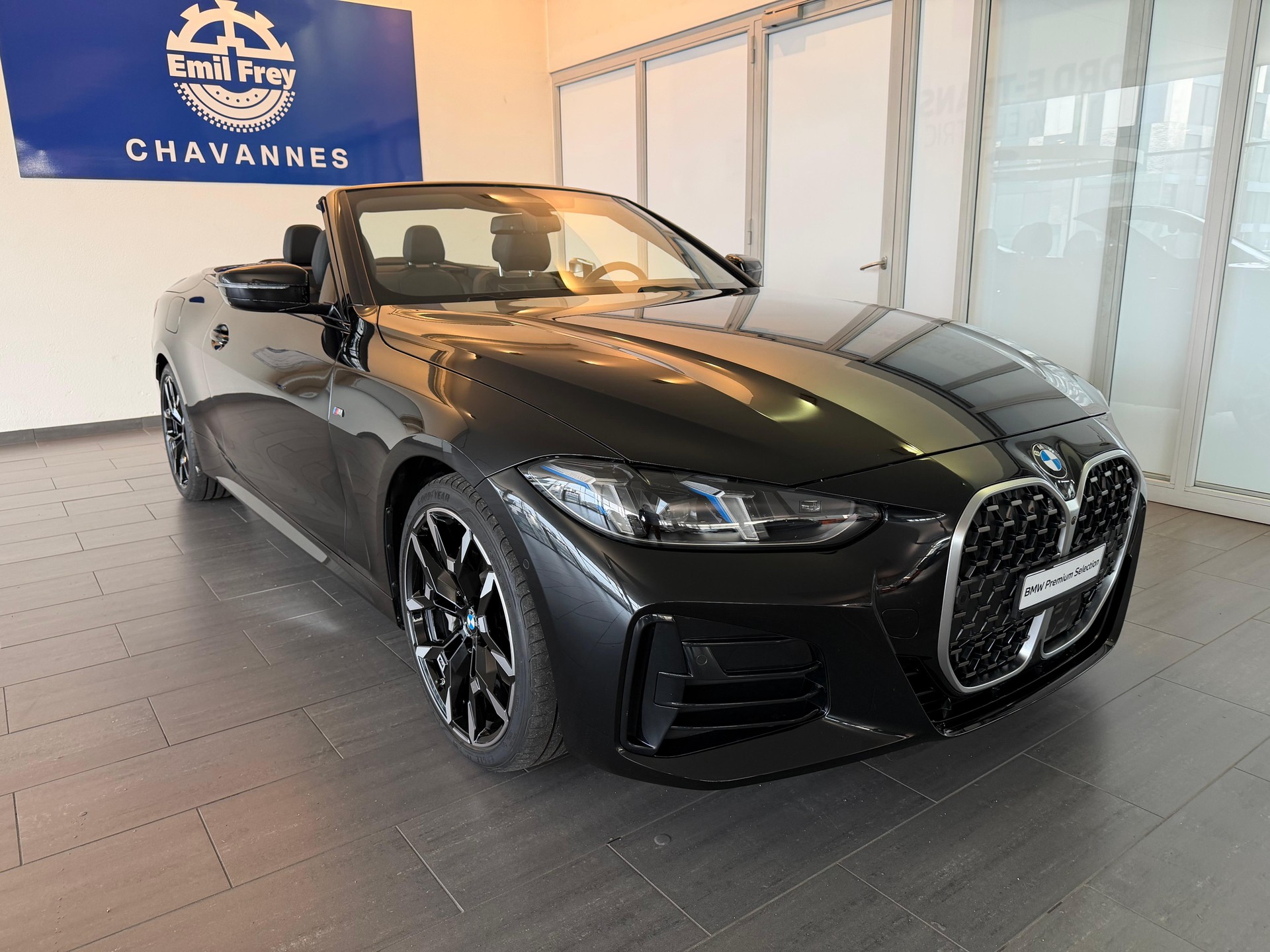 BMW 430i xDrive SAG Cabrio M-Sport-image-0