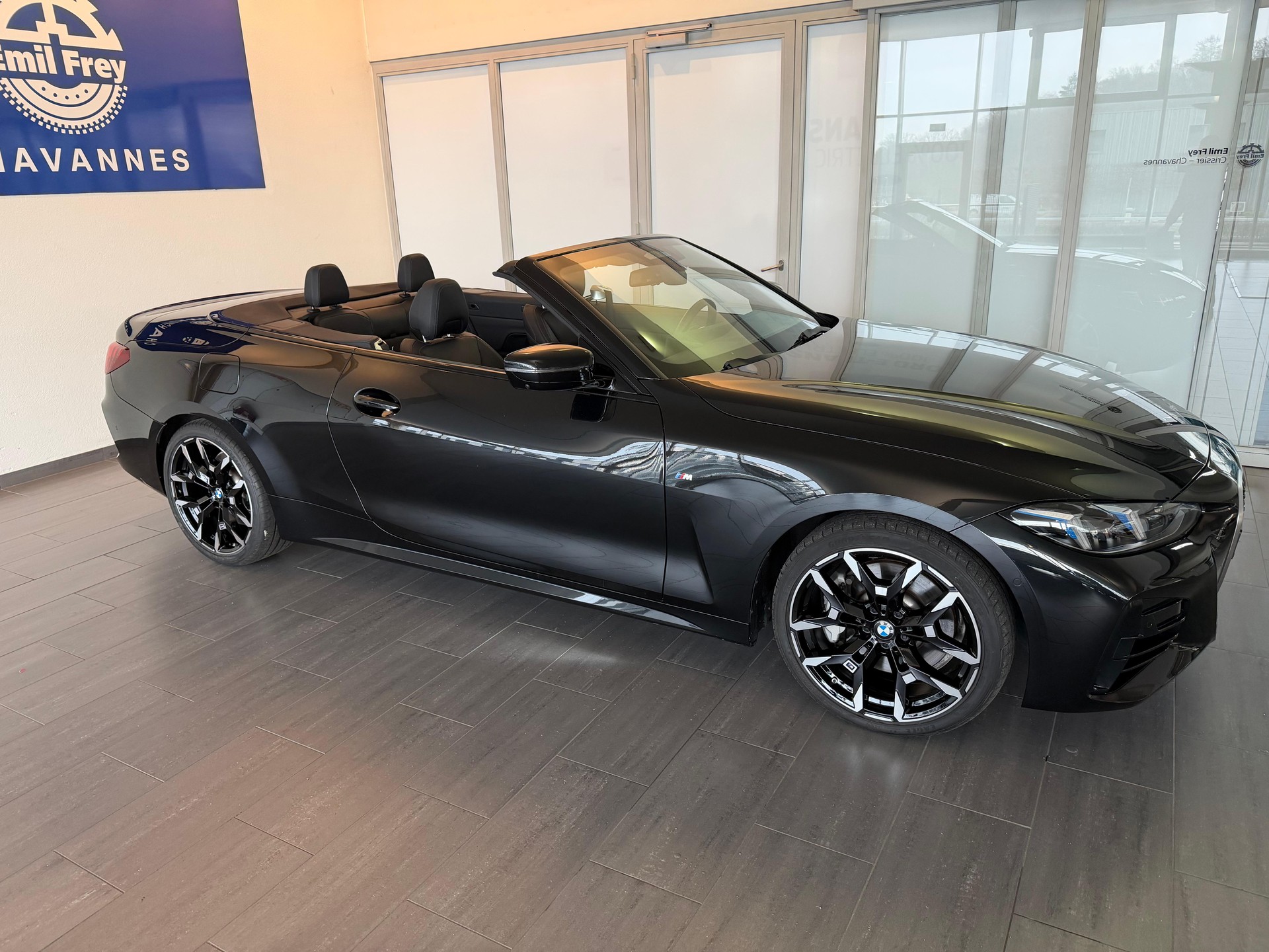 BMW 430i xDrive SAG Cabrio M-Sport-image-3