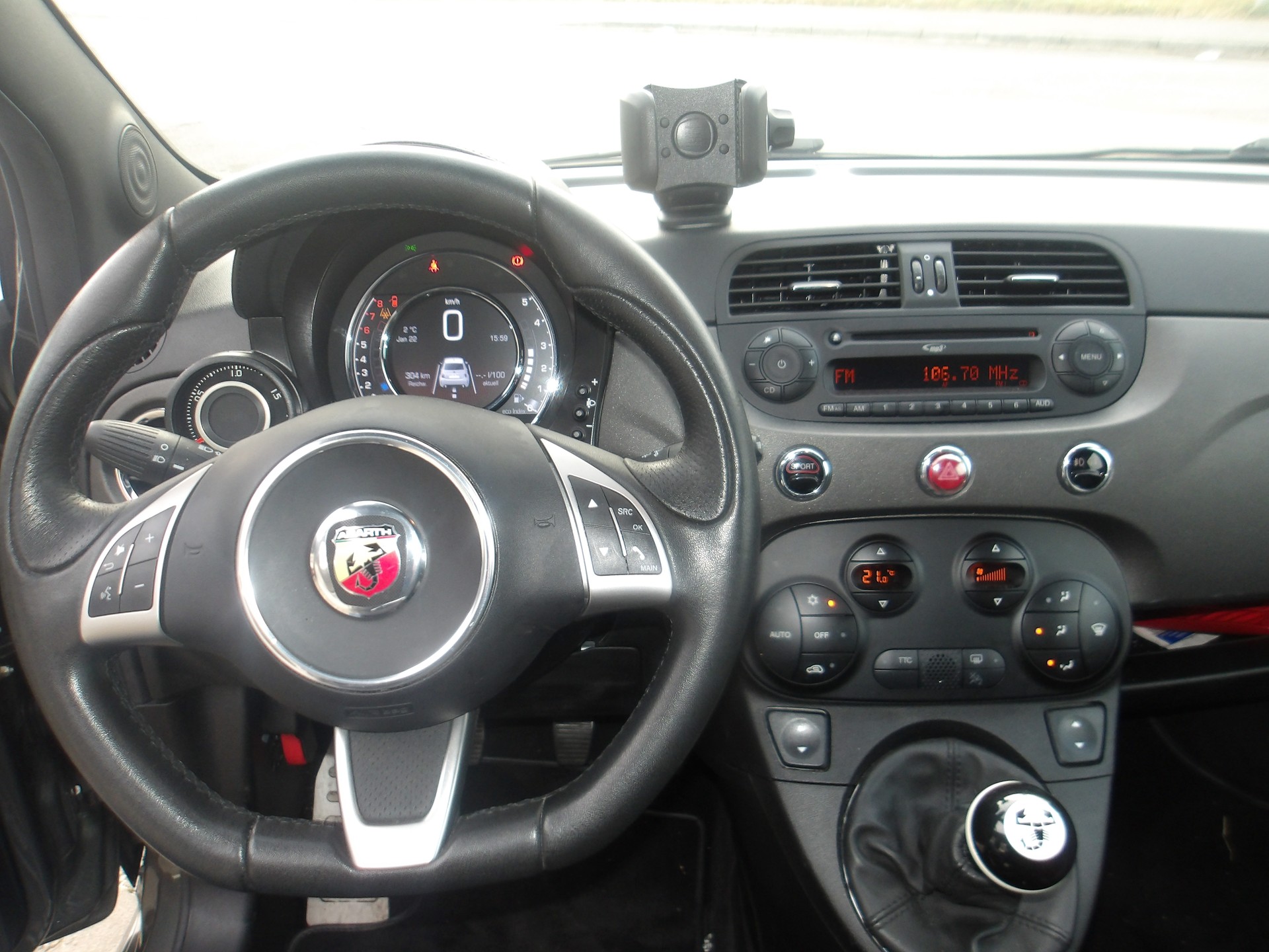 FIAT 595C 1.4 16V Turbo Abarth Competizione-image-11