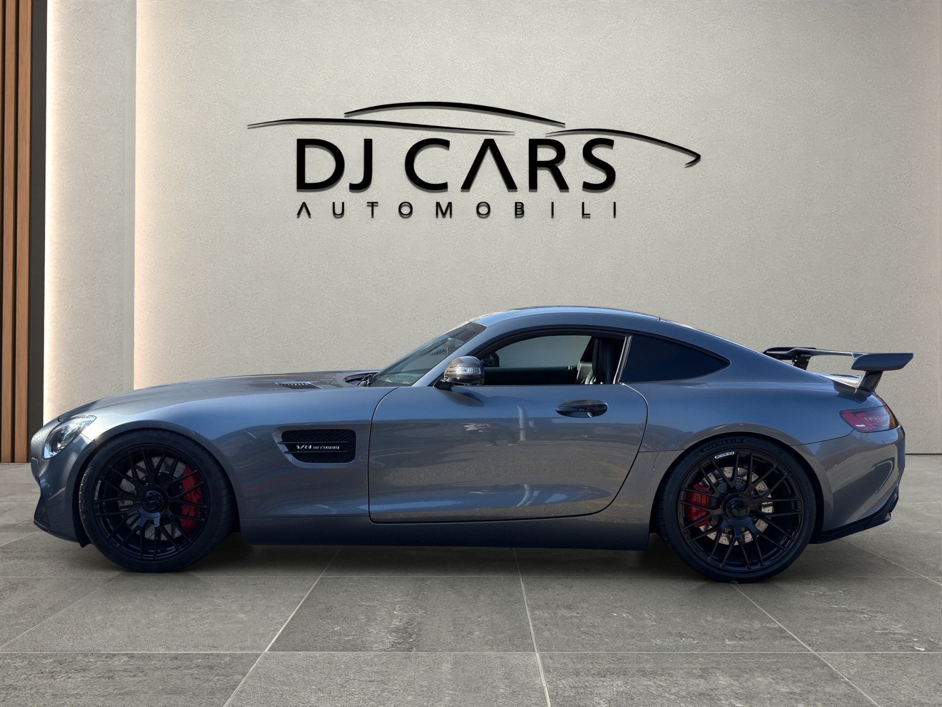 MERCEDES-BENZ AMG GT S Speedshift DCT-image-3