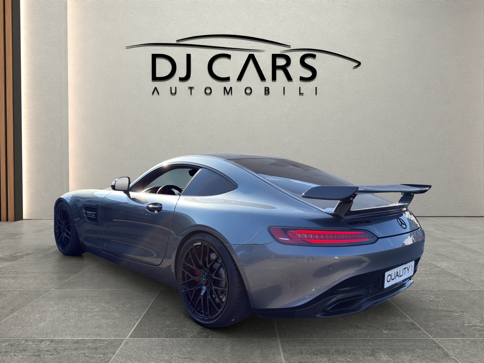 MERCEDES-BENZ AMG GT S Speedshift DCT-image-5